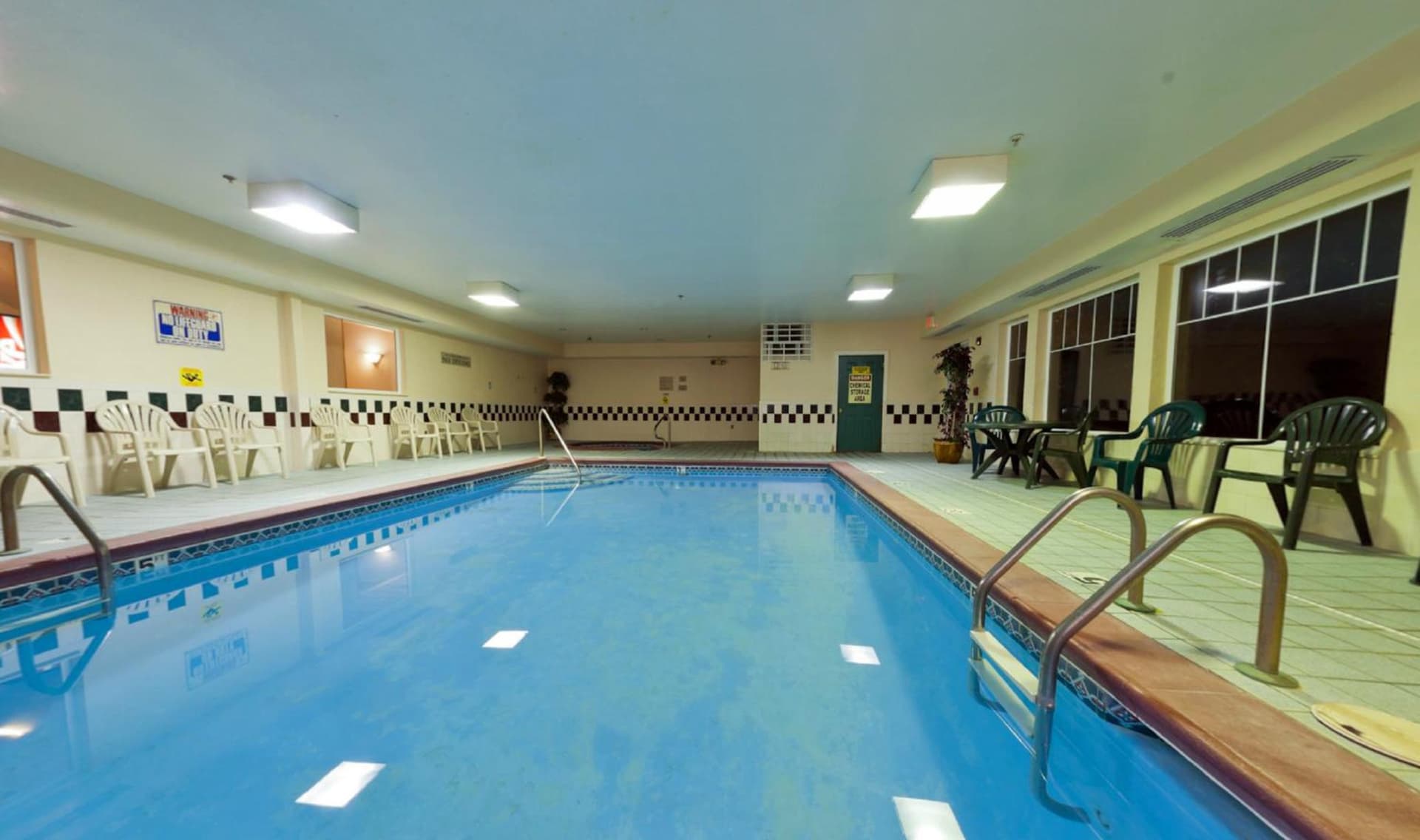 Country Inn & Suites by Radisson, Indianapolis South, IN gallery photo in Indianapolis, IN — image 15
