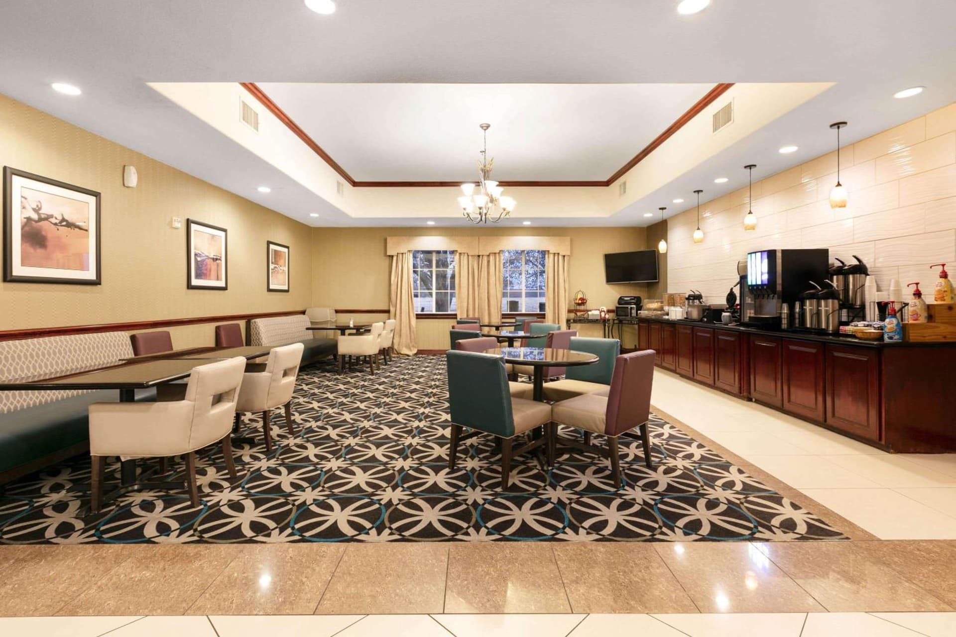 La Quinta by Wyndham Lindale gallery photo in Lindale, TX — image 21