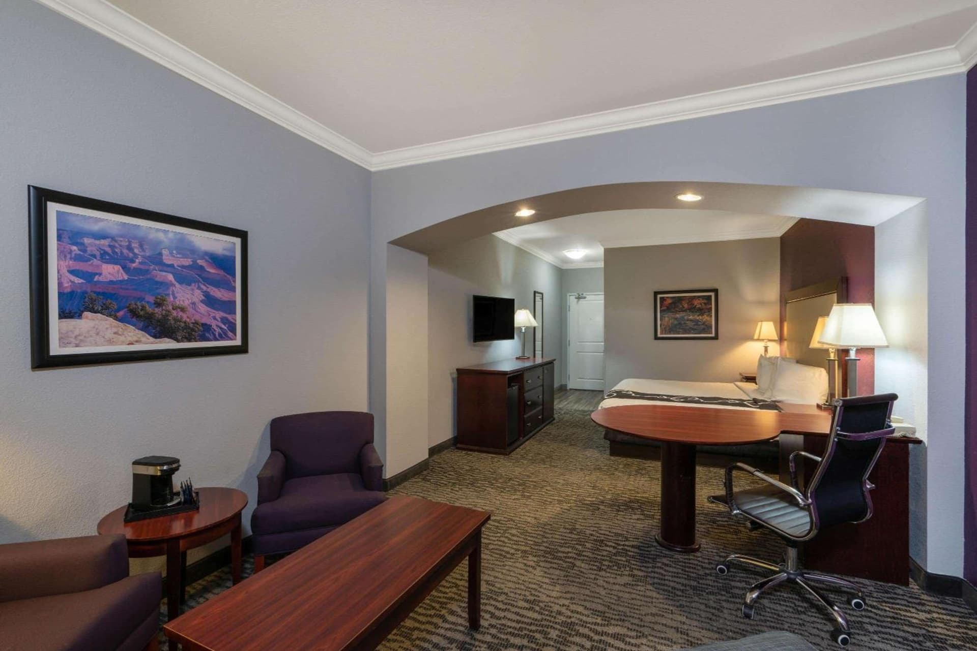 La Quinta Inn & Suites by Wyndham Loveland Estes Park gallery photo in Loveland, CO — image 42