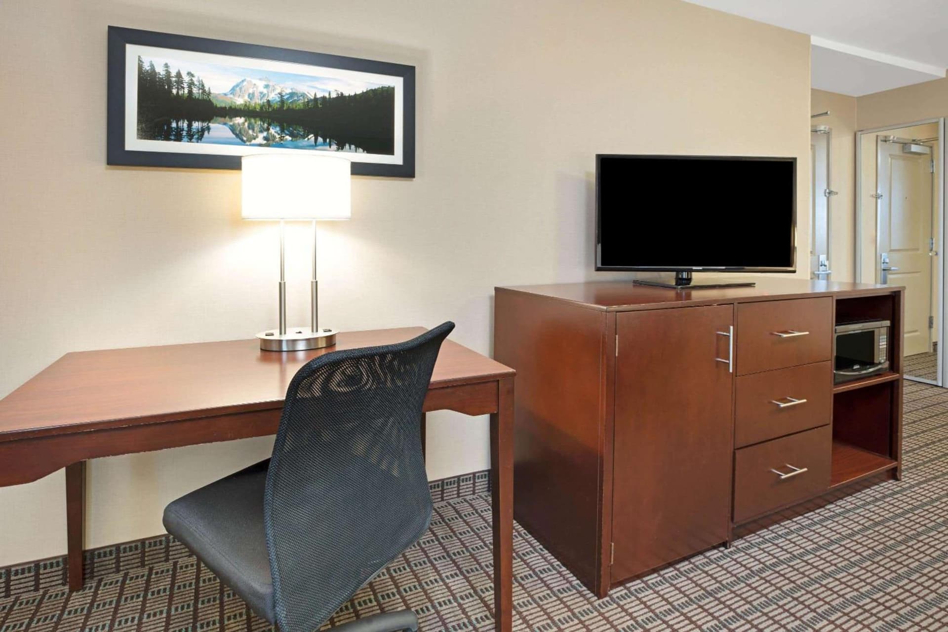 La Quinta by Wyndham Bellingham gallery photo in Bellingham, WA — image 43