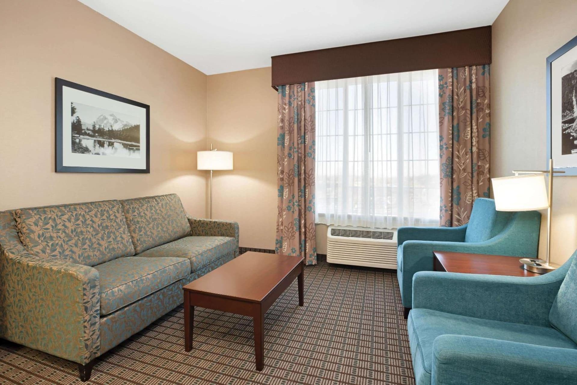 La Quinta by Wyndham Bellingham gallery photo in Bellingham, WA — image 45