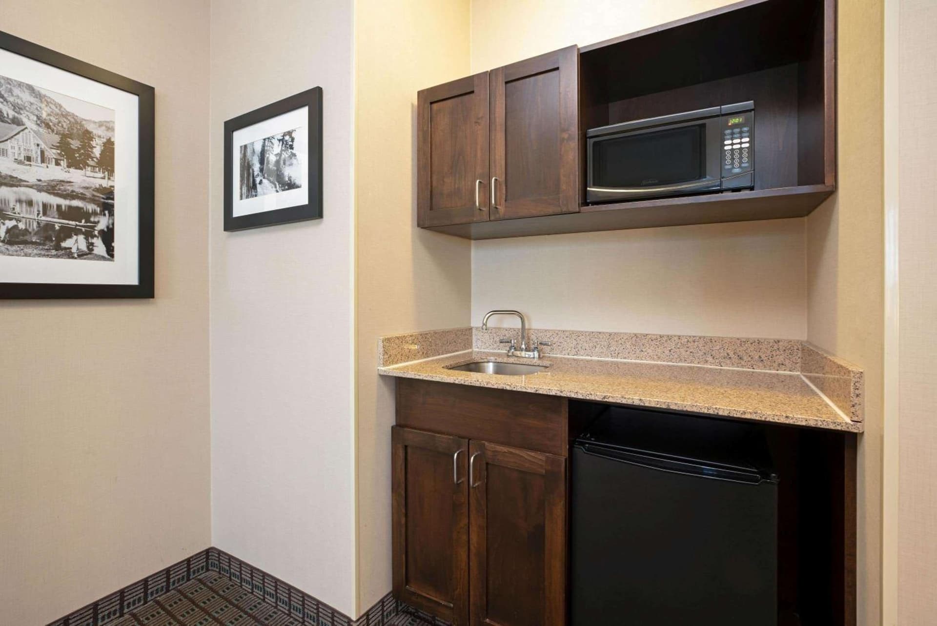 La Quinta by Wyndham Bellingham gallery photo in Bellingham, WA — image 14