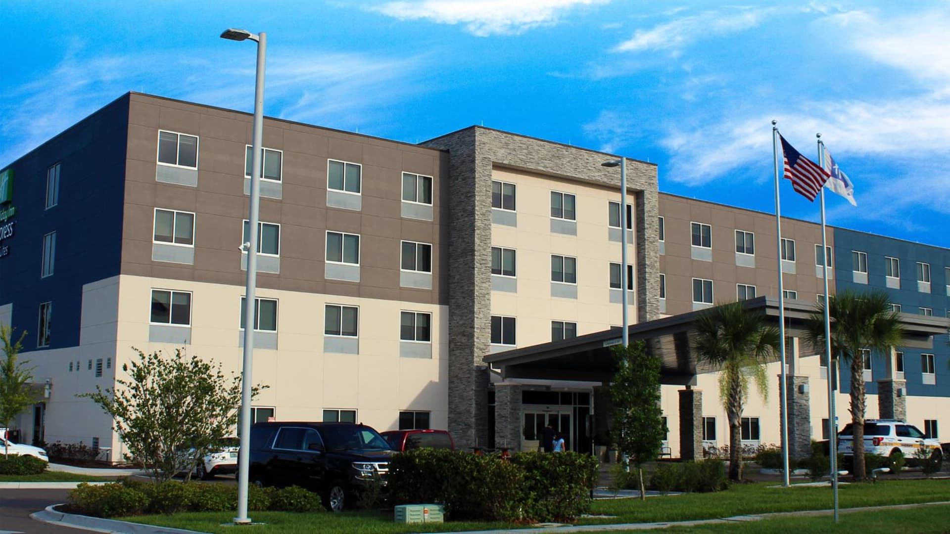 Holiday Inn Express & Suites - Jacksonville W - I295 and I10 by IHG featured exterior or lobby in Jacksonville, FL — similar hotel