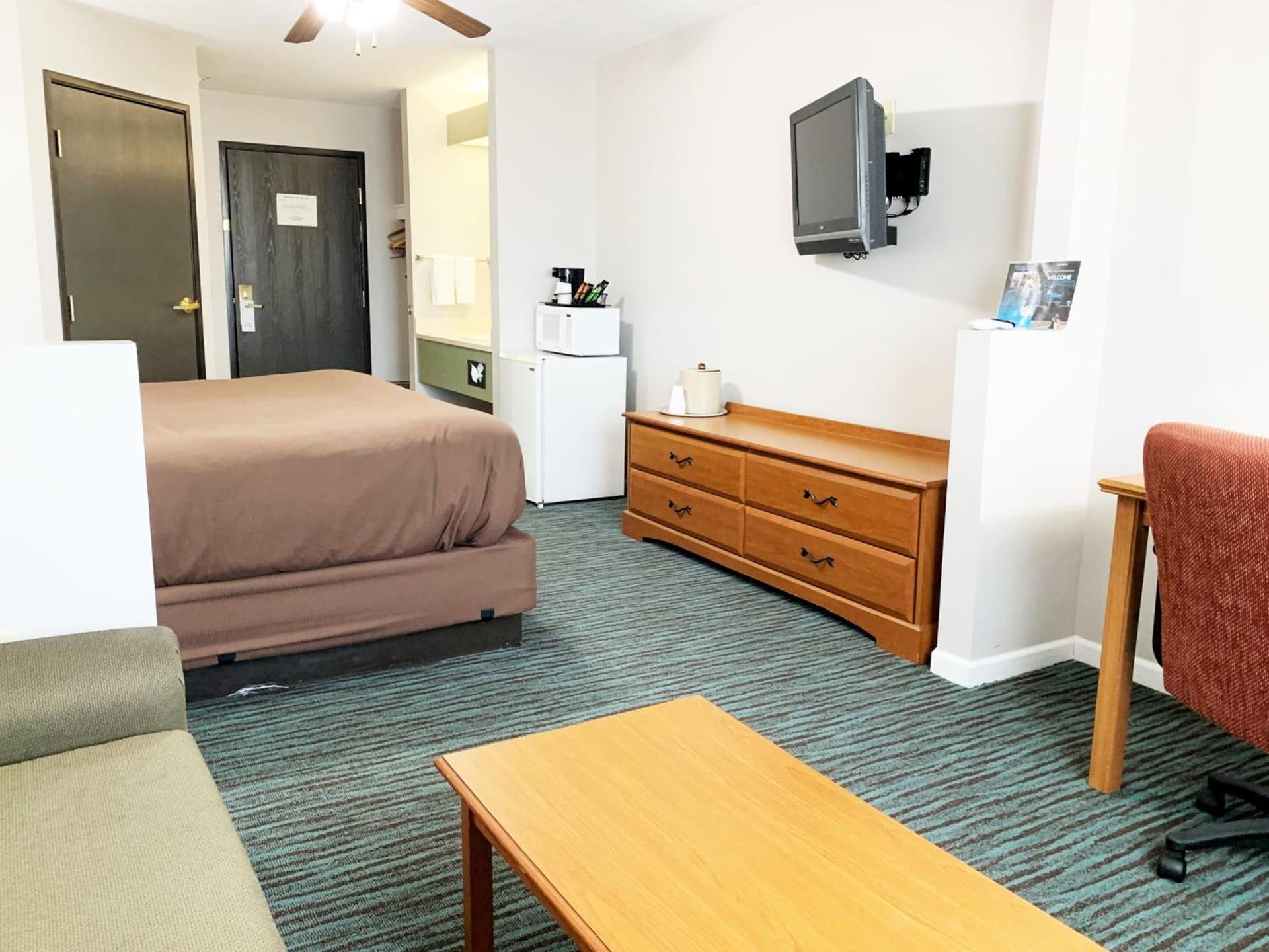 BridgePointe Inn & Suites by BPhotels, Lincoln I-80 & 27th St gallery photo in Lincoln, NE — image 19