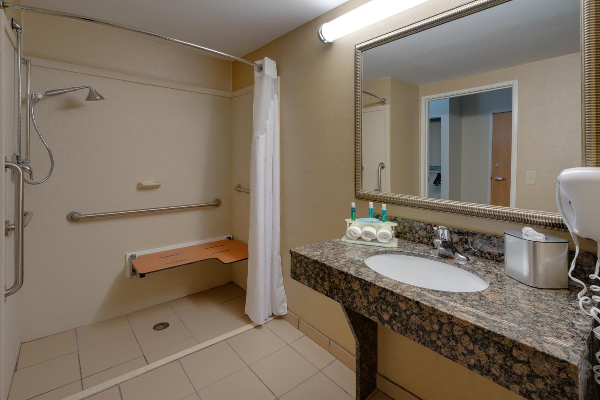 Holiday Inn Express Charles Town by IHG gallery photo in Shenandoah Junction, WV — image 22