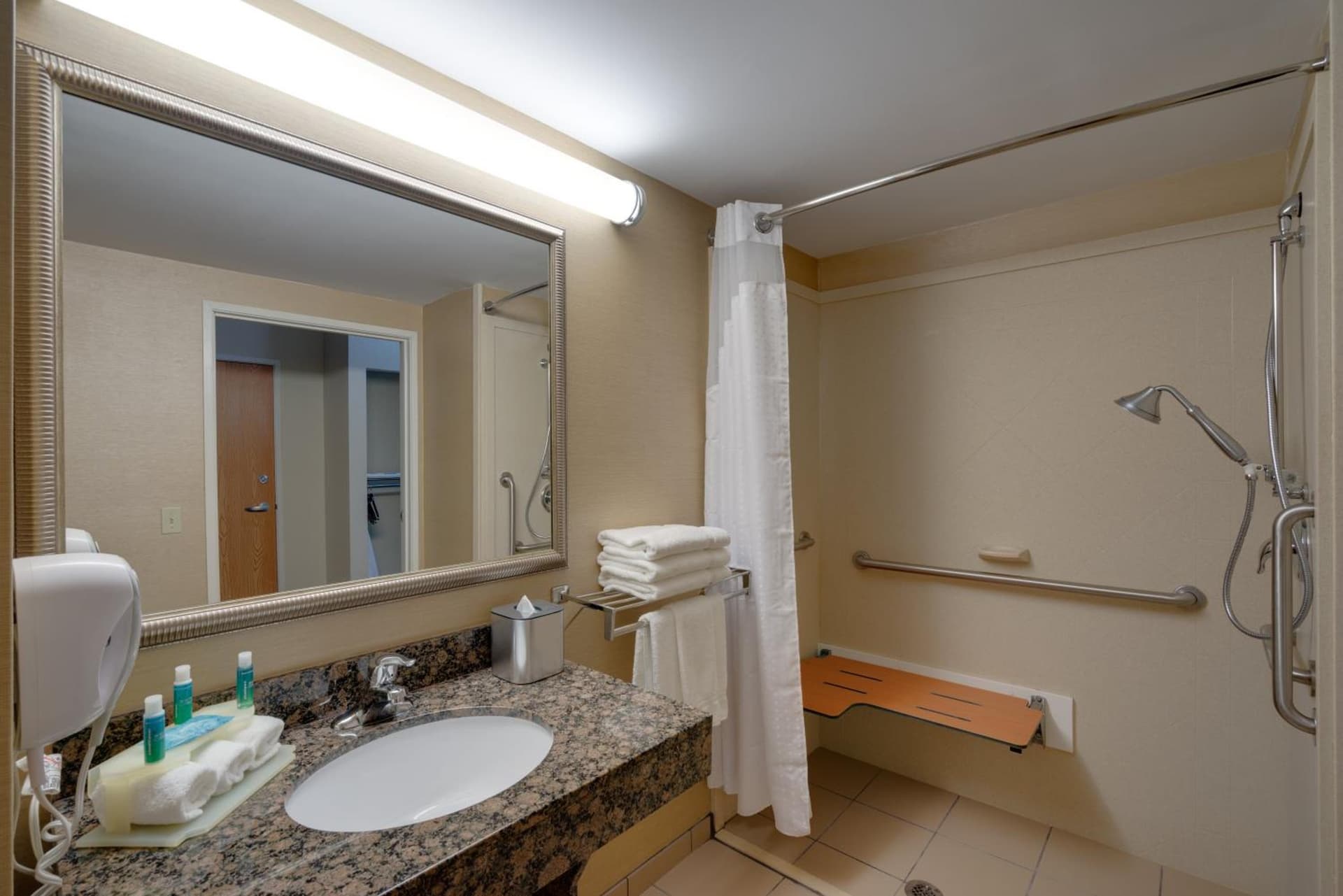 Holiday Inn Express Charles Town by IHG gallery photo in Shenandoah Junction, WV — image 16