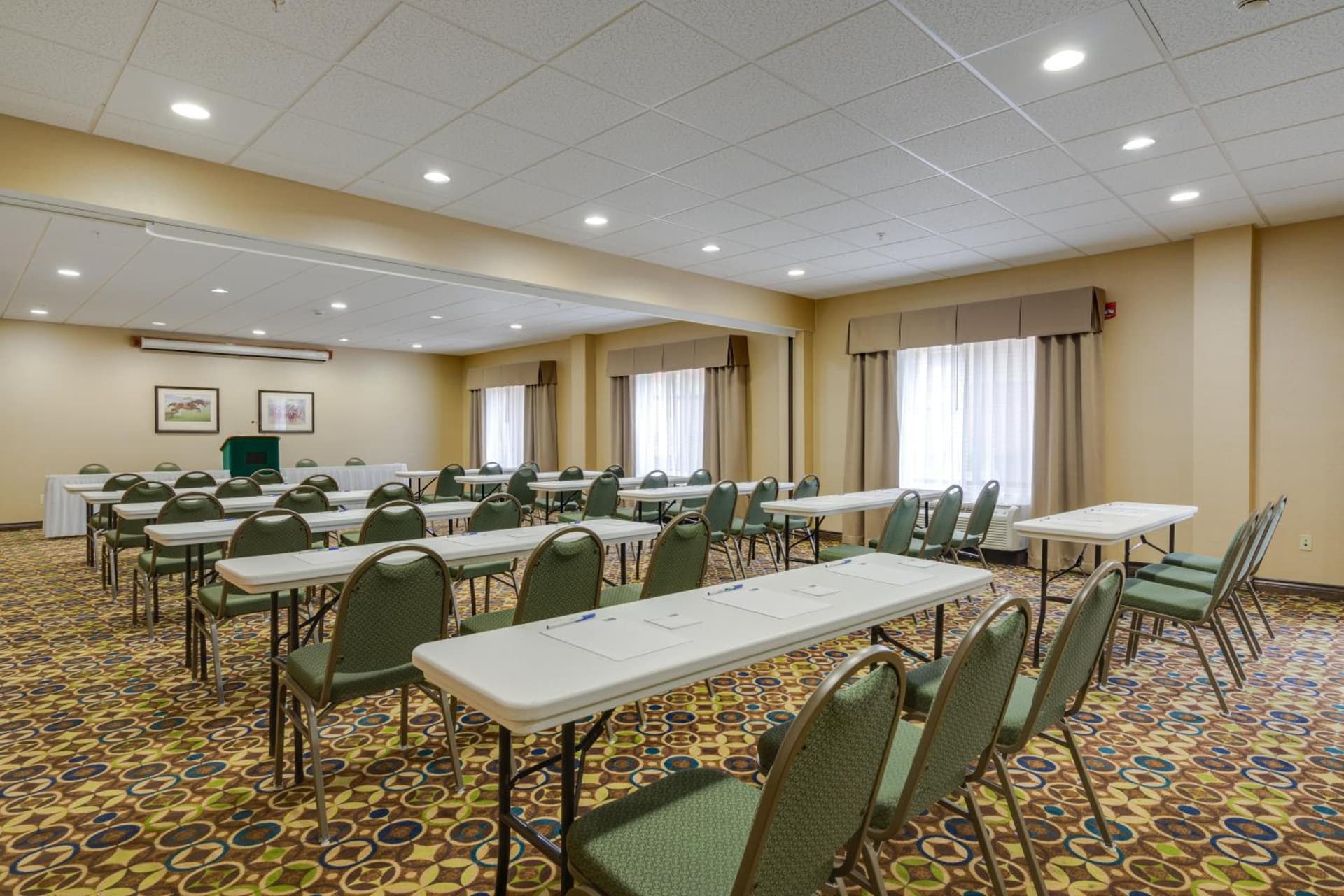 Holiday Inn Express Charles Town by IHG gallery photo in Shenandoah Junction, WV — image 47