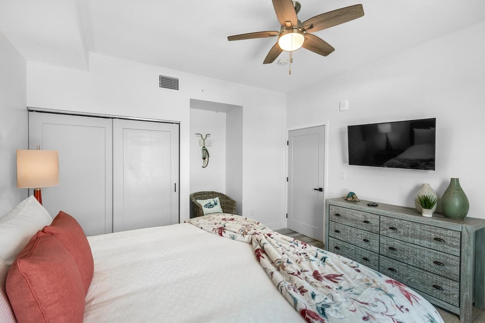 Cape Crossing Resort & Marina property views in Merritt Island, FL — gallery photo 3