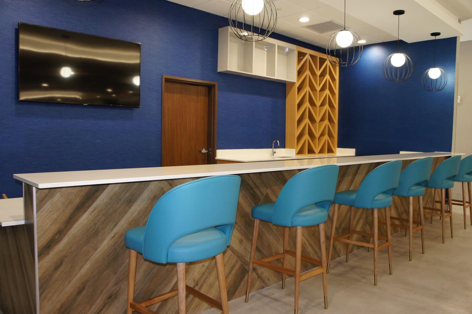 La Quinta Inn & Suites by Wyndham Katy gallery photo in Katy, TX — image 13