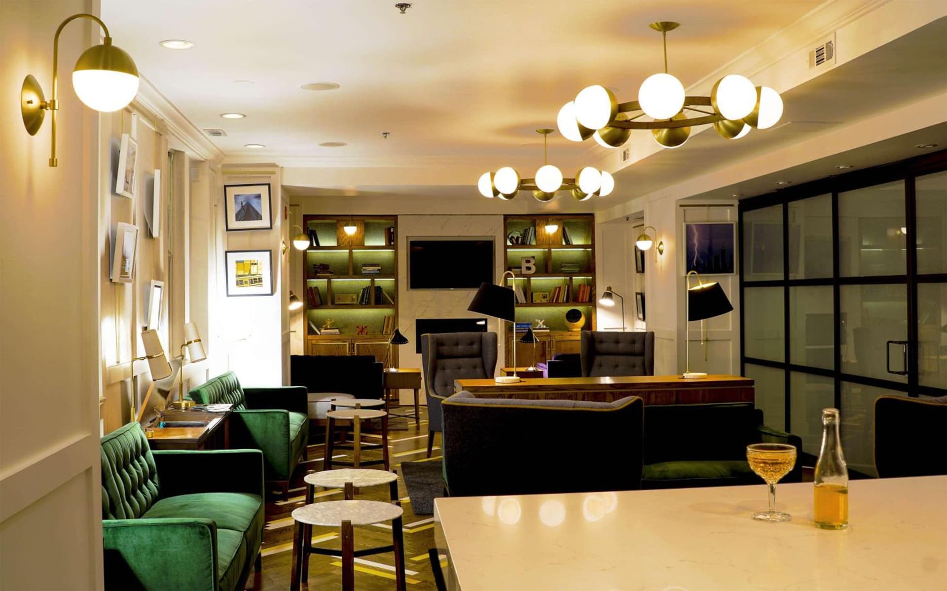 ACME Hotel Chicago, Outset Collection by Hilton gallery photo in Chicago, IL — image 5