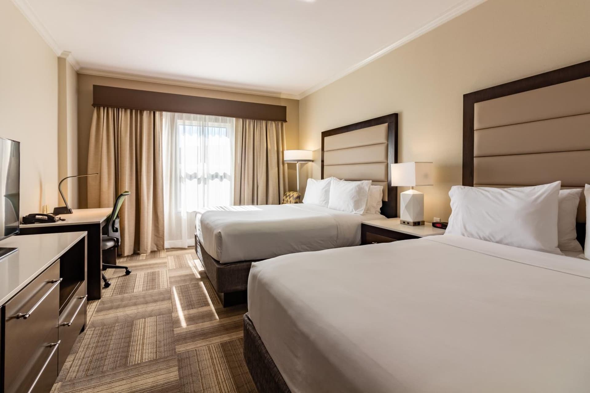 Holiday Inn Express Savannah - Historic District gallery photo in Savannah, GA — image 27