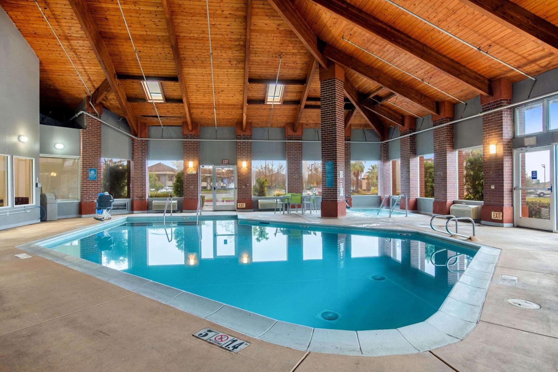La Quinta Inn by Wyndham Livermore property views in Livermore, CA — gallery photo 3