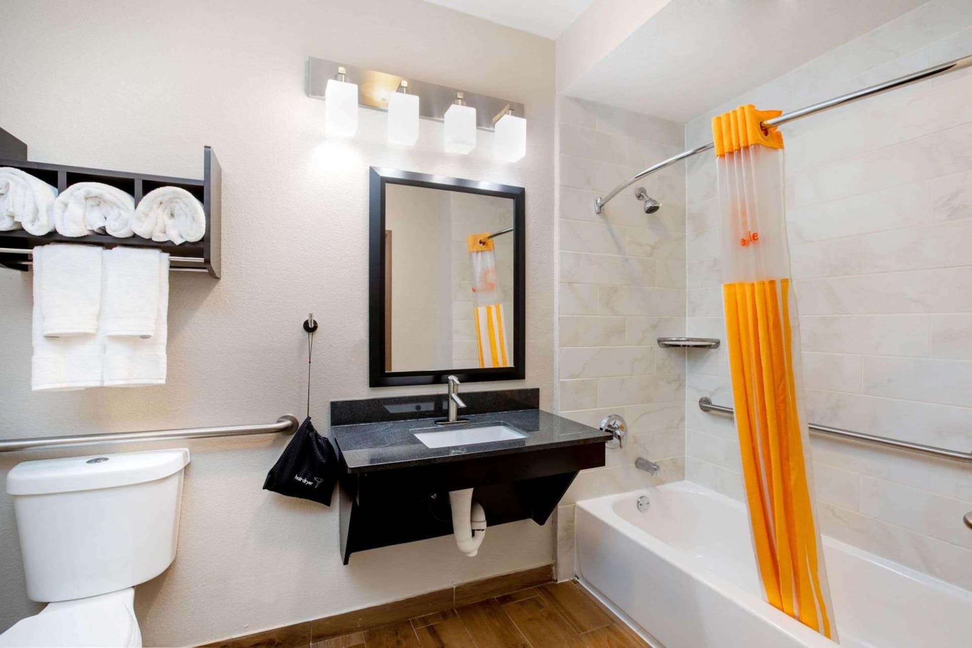 La Quinta Inn by Wyndham Livermore gallery photo in Livermore, CA — image 37