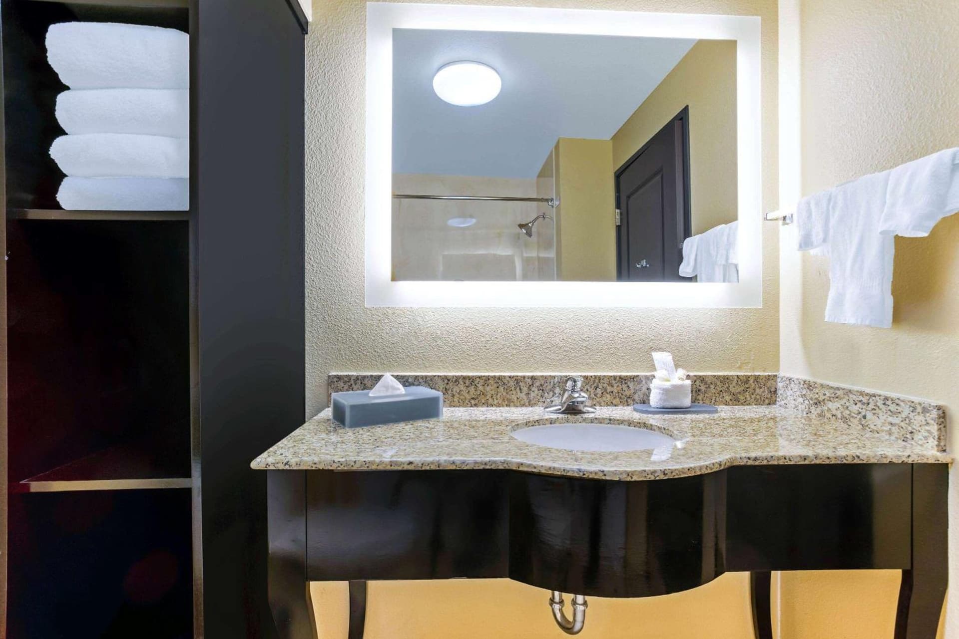 La Quinta by Wyndham Denver Gateway Park gallery photo in Denver, CO — image 14