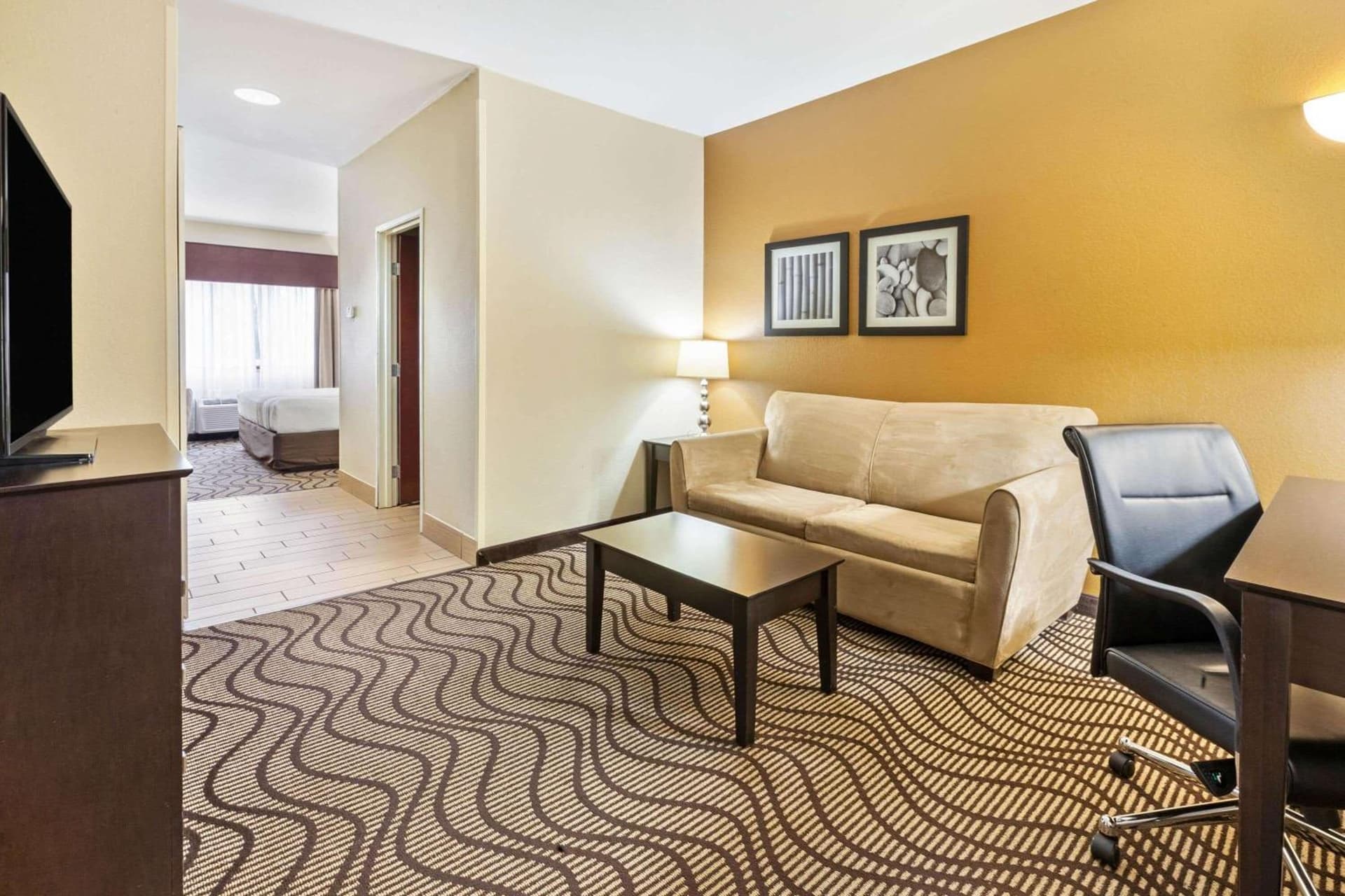 La Quinta by Wyndham South Bend gallery photo in South Bend, IN — image 7