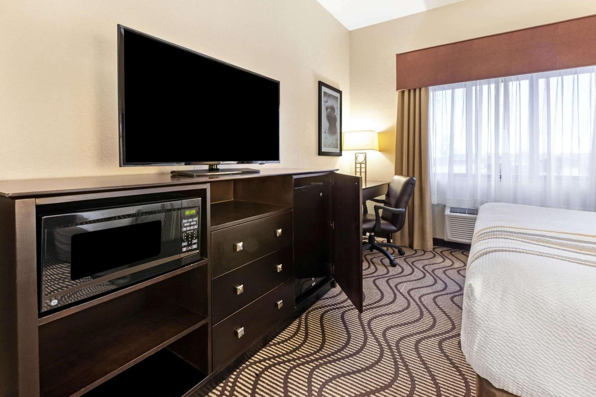 La Quinta by Wyndham South Bend gallery photo in South Bend, IN — image 12
