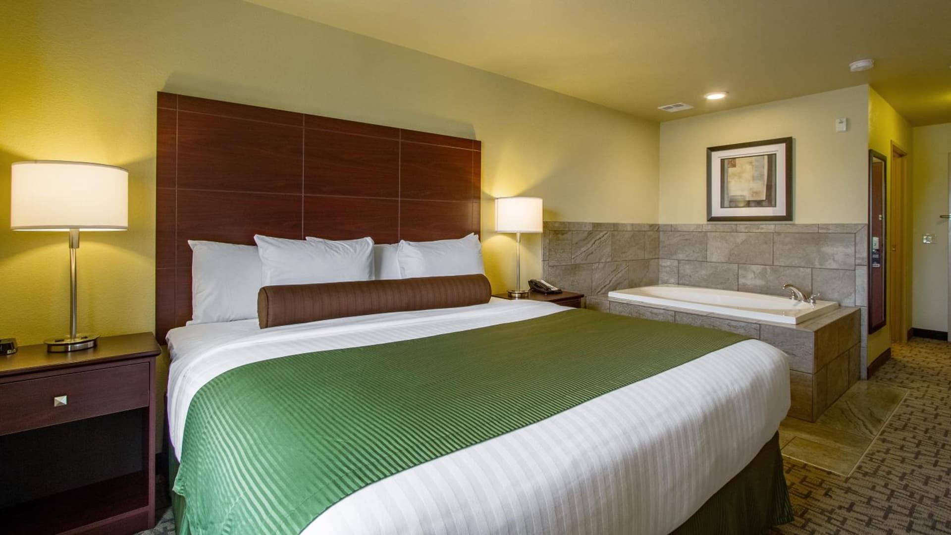 Cobblestone Hotel & Suites - Orrville gallery photo in Orrville, OH — image 15