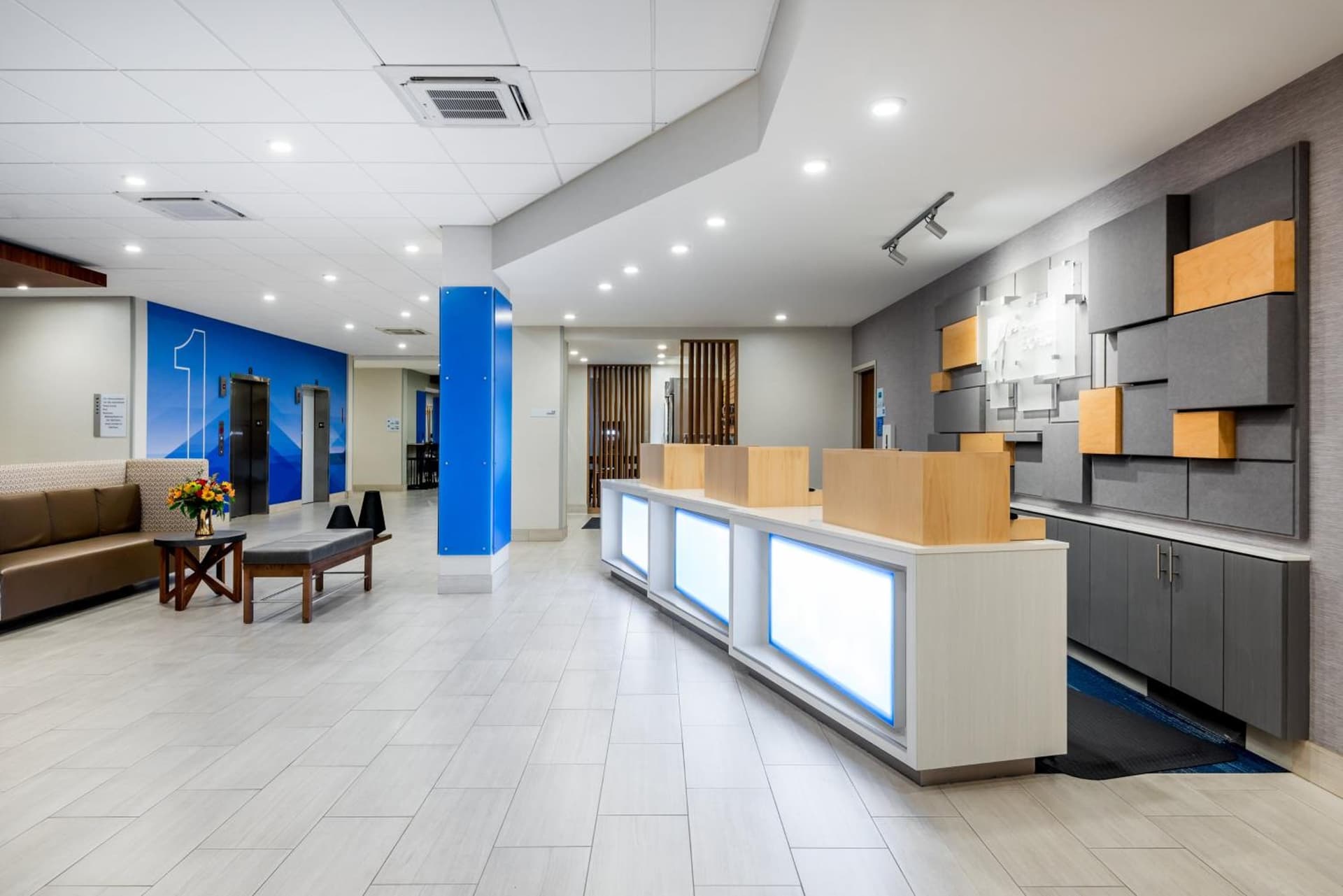 Holiday Inn Express & Suites Santa Ana - Orange County by IHG gallery photo in Santa Ana, CA — image 43