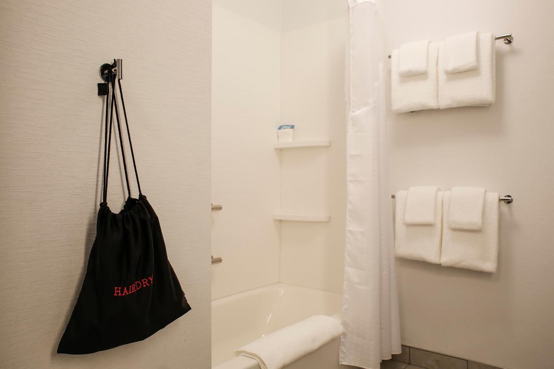 Holiday Inn Express - Evansville by IHG gallery photo in Evansville, IN — image 16