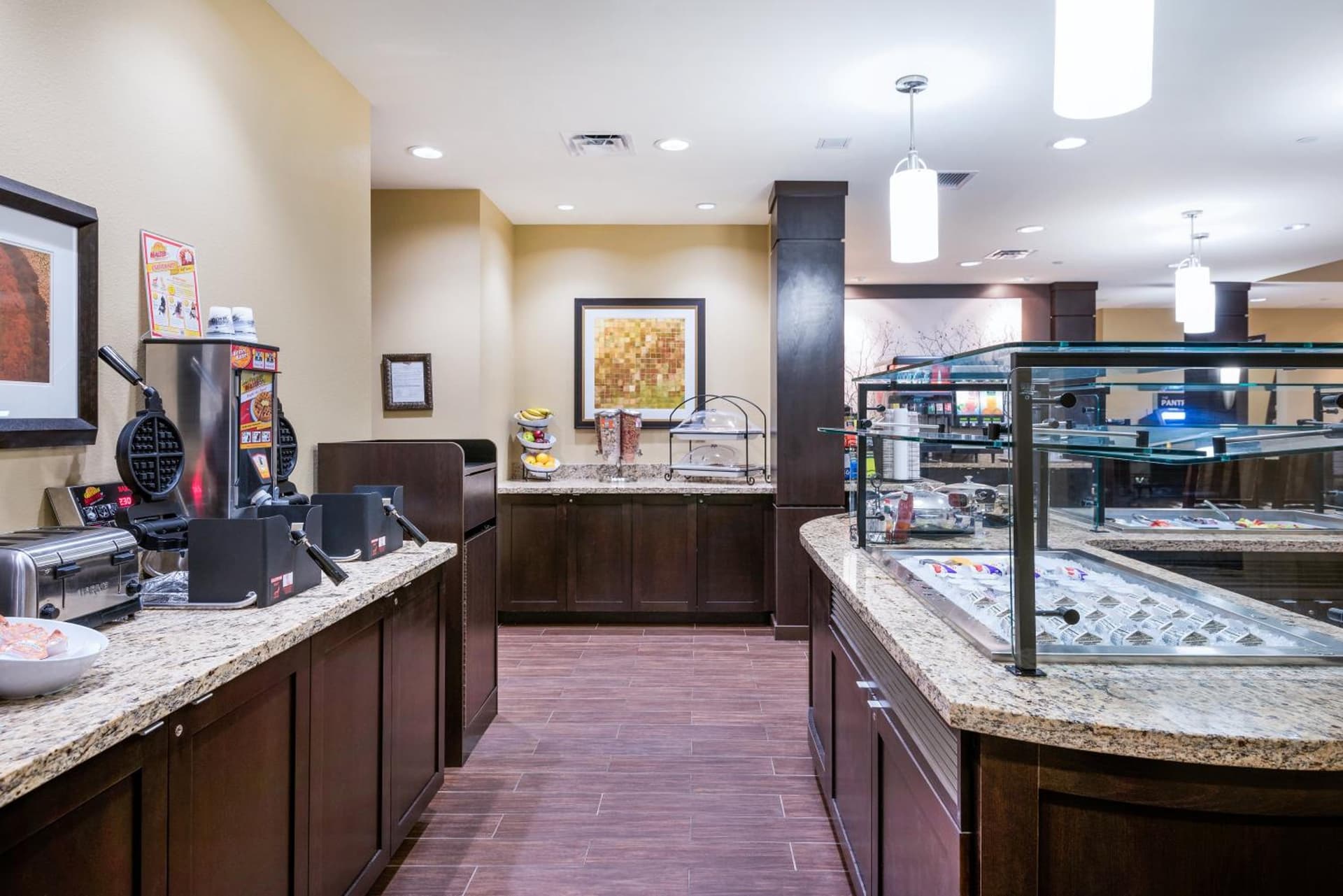 Staybridge Suites Eau Claire - Altoona by IHG interior in Altoona, WI — gallery photo 2