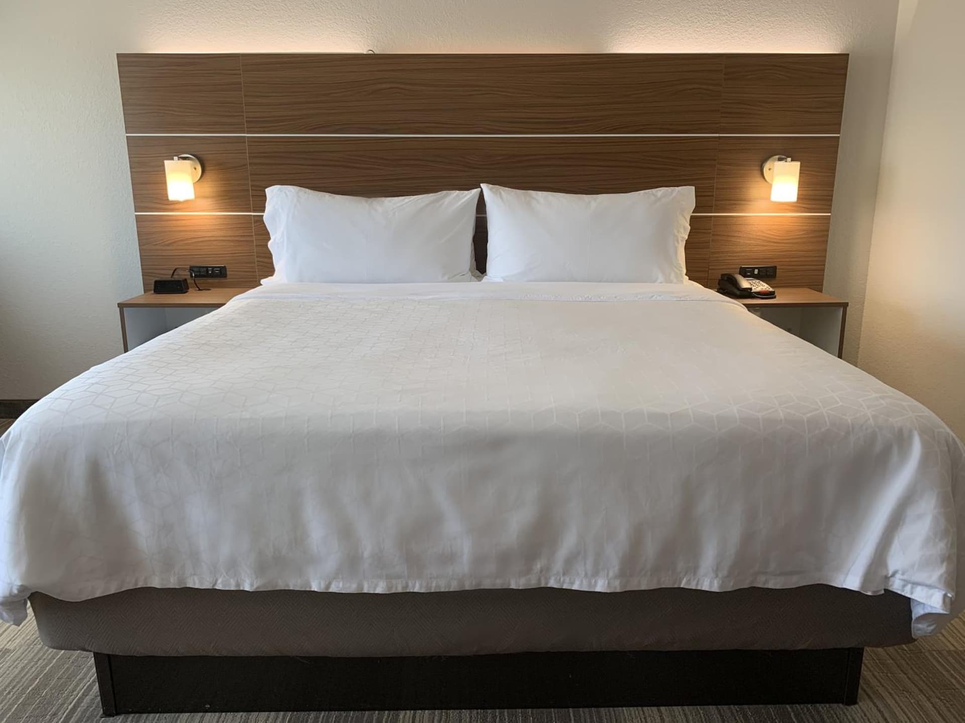 Holiday Inn Express & Suites Moore by IHG gallery photo in Moore, OK — image 54