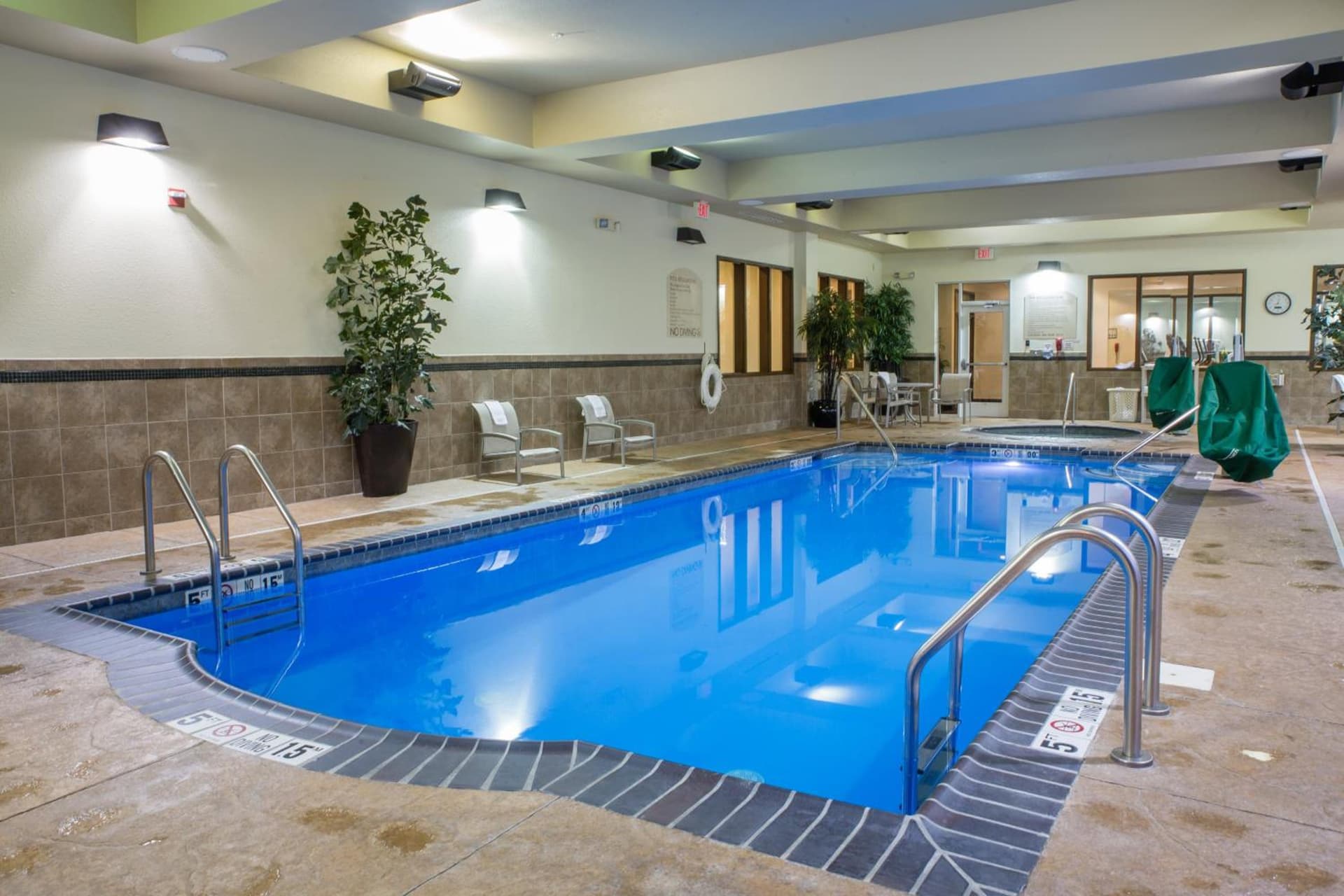 Holiday Inn Hotel & Suites Bloomington Airport by IHG gallery photo in Bloomington, IL — image 20