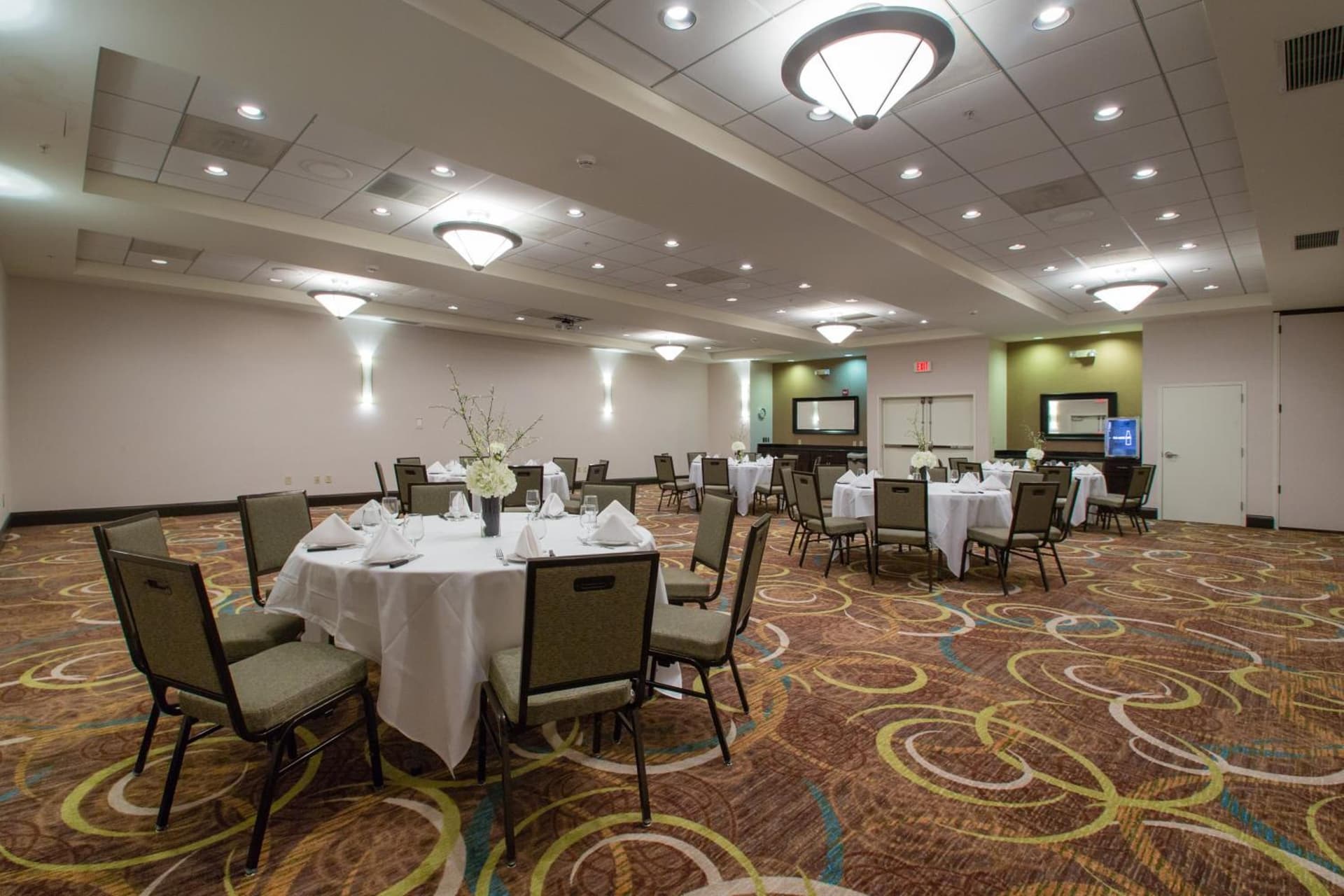 Holiday Inn Hotel & Suites Bloomington Airport by IHG gallery photo in Bloomington, IL — image 29
