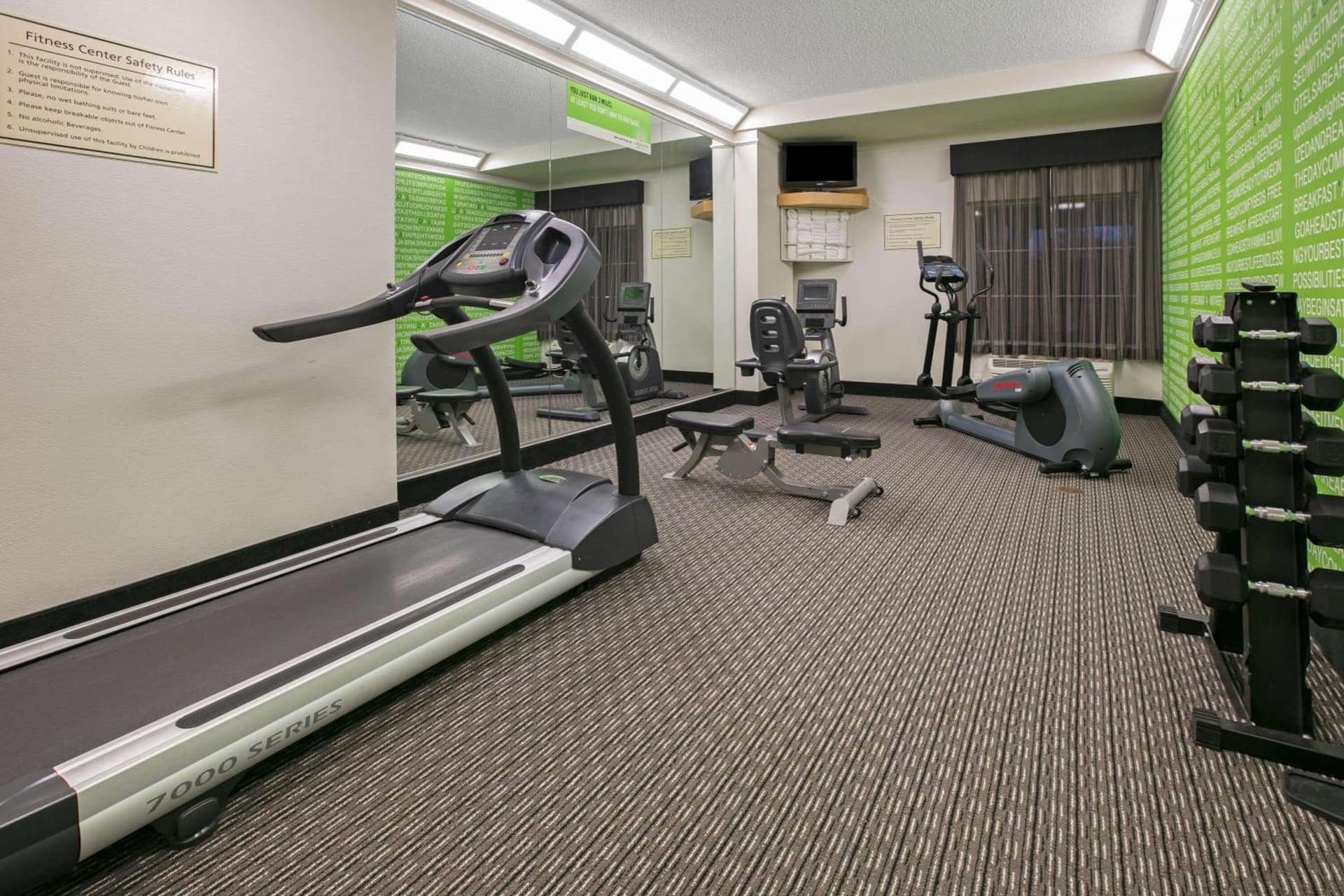 La Quinta by Wyndham DFW Airport South / Irving gallery photo in Irving, TX — image 37