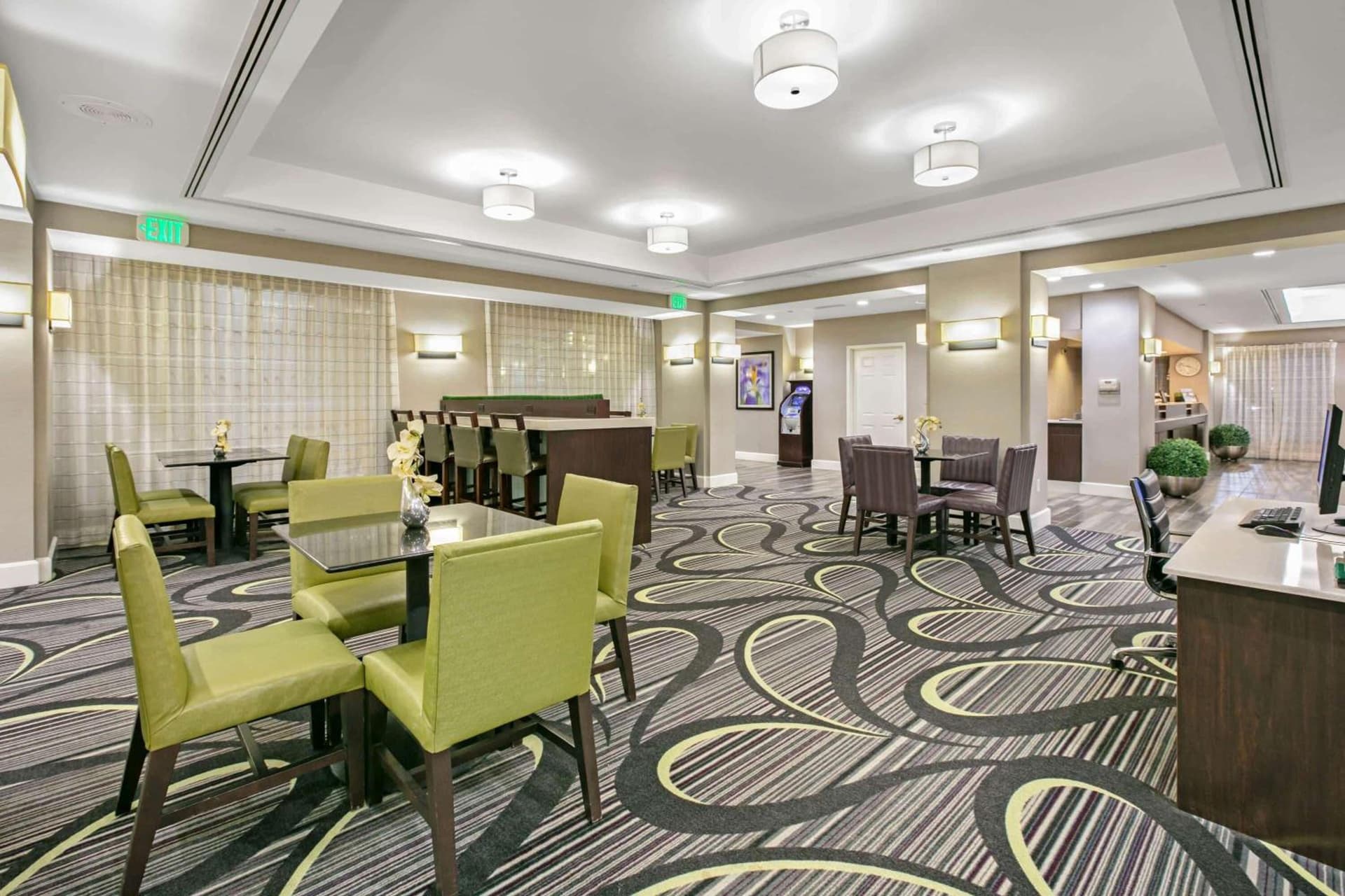 La Quinta by Wyndham DFW Airport South / Irving gallery photo in Irving, TX — image 17