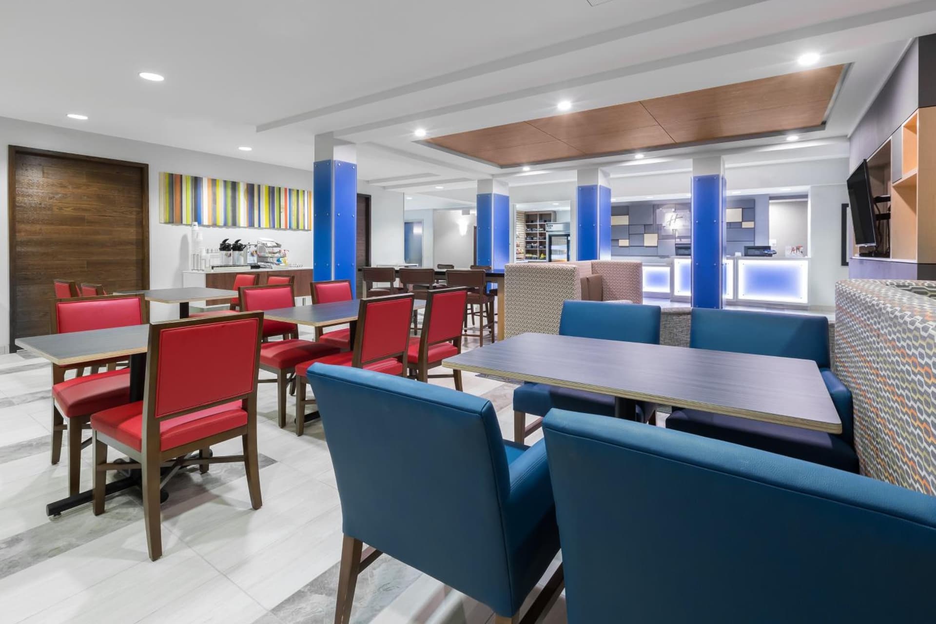 Holiday Inn Express Hotel & Suites Eugene Downtown - University by IHG gallery photo in Eugene, OR — image 5
