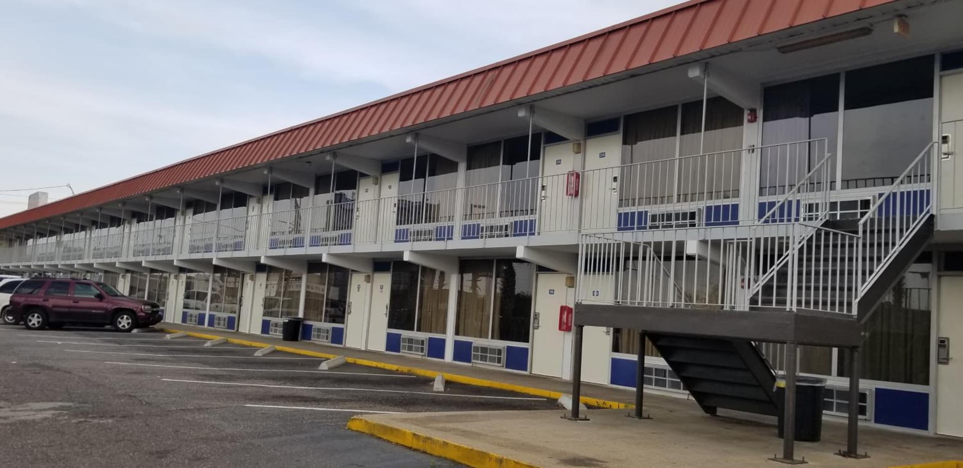 Family Inns of America - Mobile gallery photo in Mobile, AL — image 4