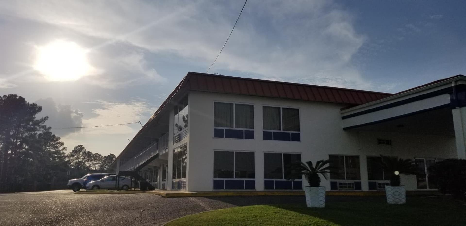 Family Inns of America - Mobile property views in Mobile, AL — gallery photo 3
