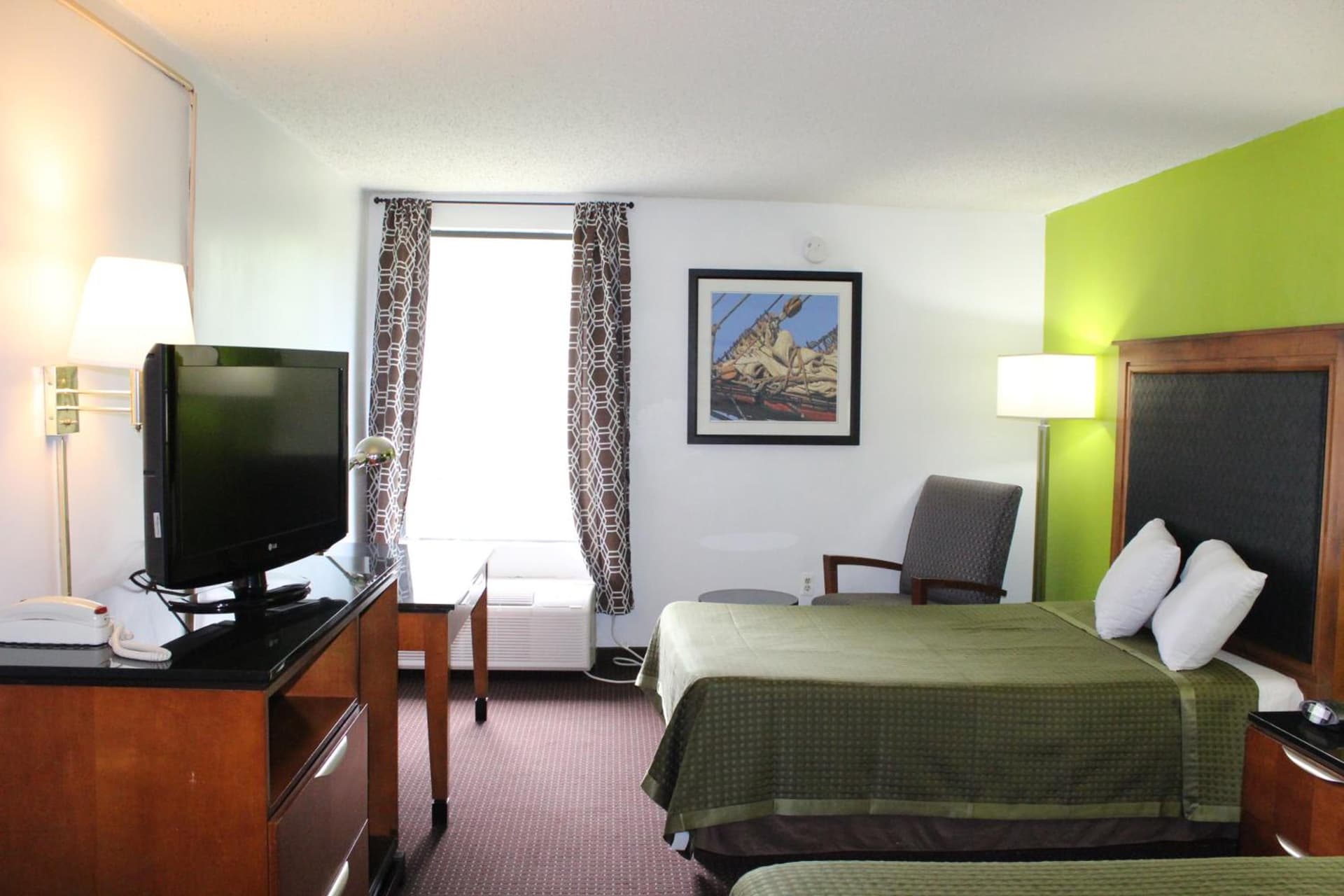 Spark By Hilton Roanoke Airport gallery photo in Roanoke, VA — image 18
