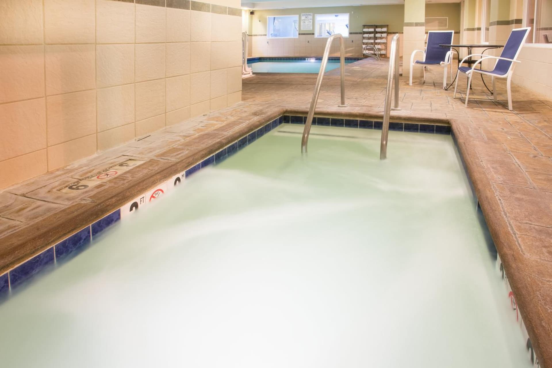 Holiday Inn Express Hotel & Suites Vacaville by IHG gallery photo in Vacaville, CA — image 8