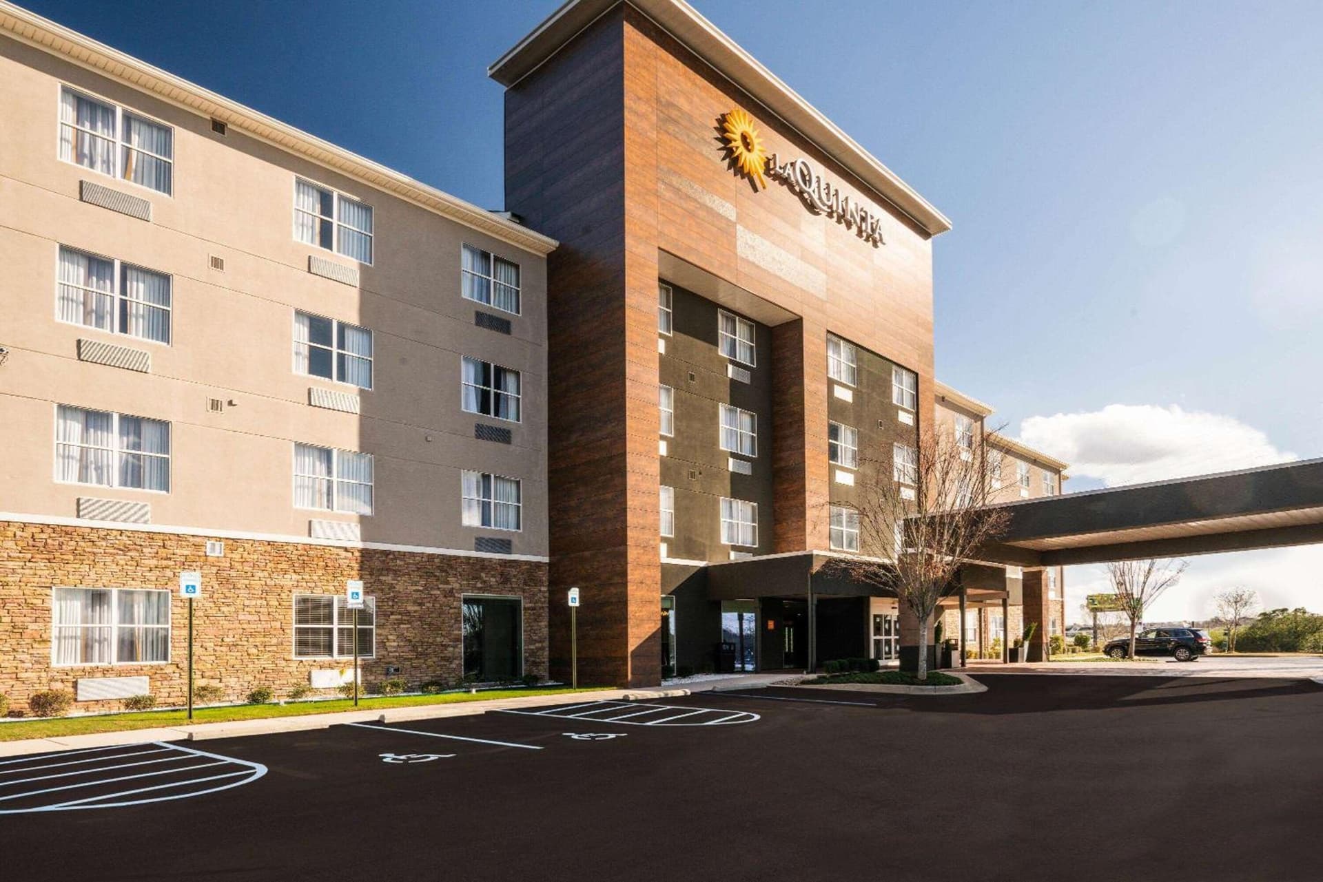 La Quinta by Wyndham Montgomery gallery photo in Montgomery, AL — image 65
