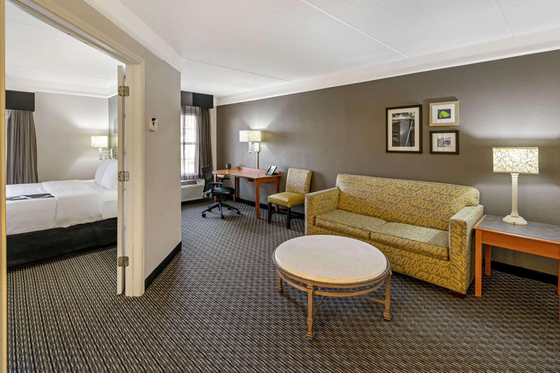 La Quinta by Wyndham Macon gallery photo in Macon, GA — image 19