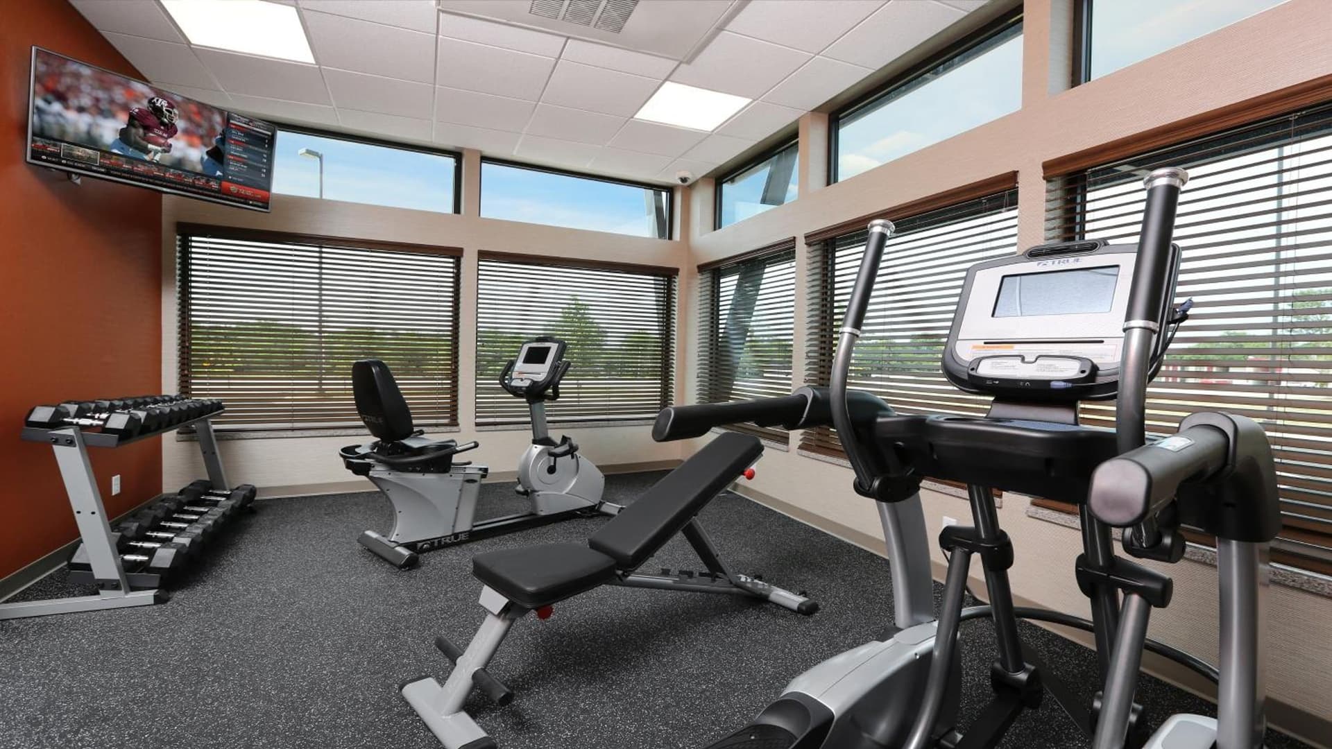 Holiday Inn Express Moline - Quad Cities Area by IHG gallery photo in Moline, IL — image 12