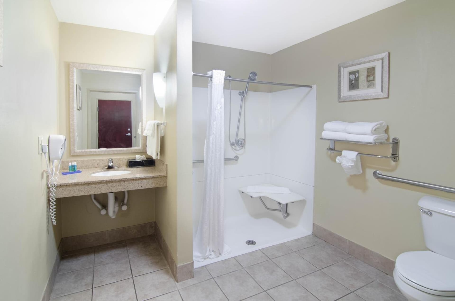 Comfort Suites Mobile-South Alabama University Area gallery photo in Mobile, AL — image 7