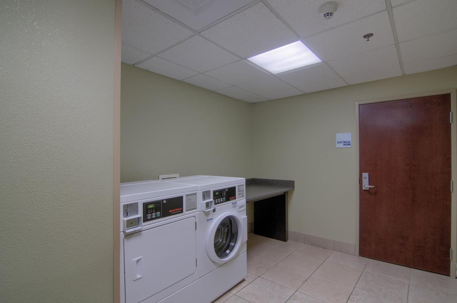 Comfort Suites Mobile-South Alabama University Area gallery photo in Mobile, AL — image 14