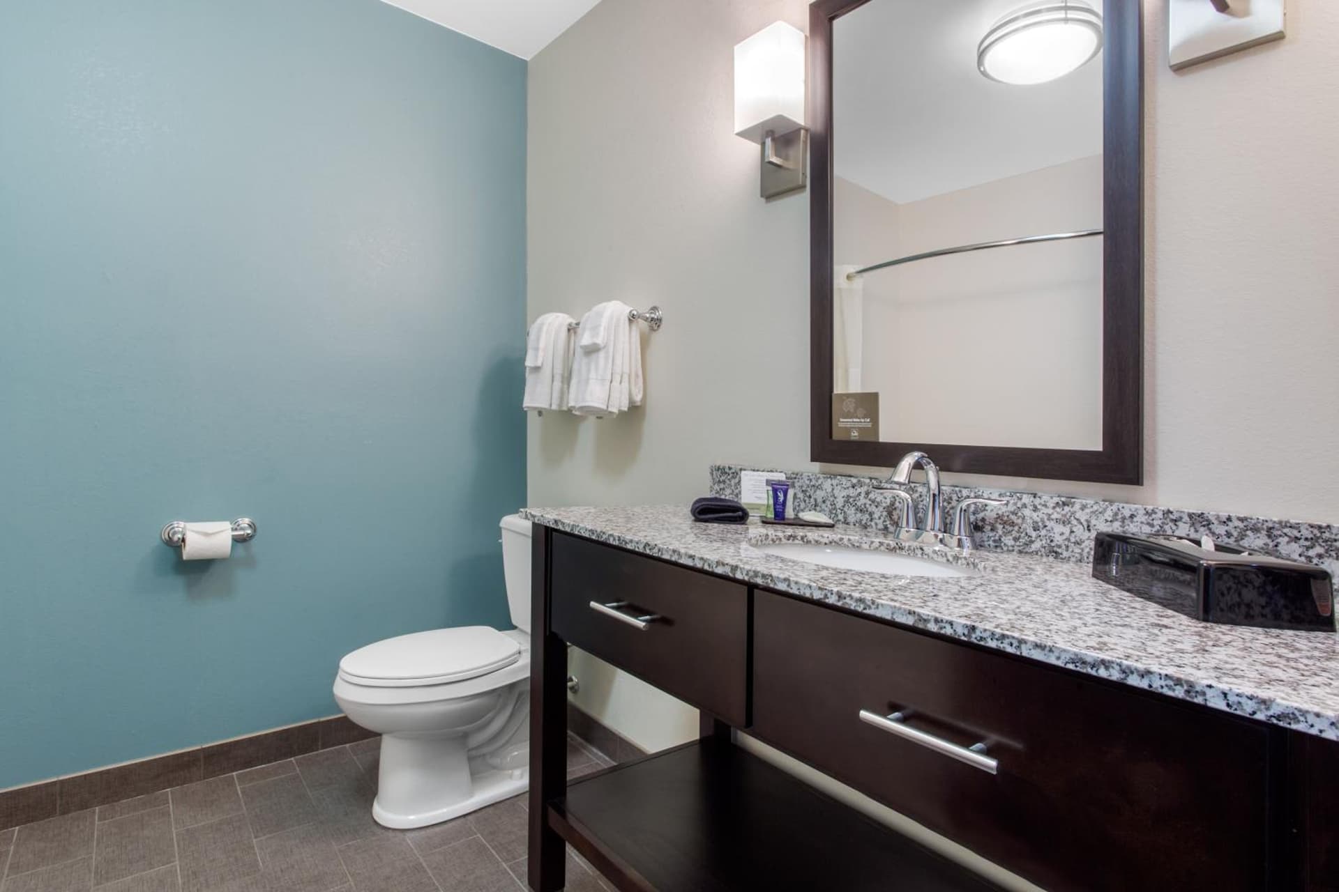 Sleep Inn & Suites Middletown - Goshen gallery photo in Middletown, NY — image 21