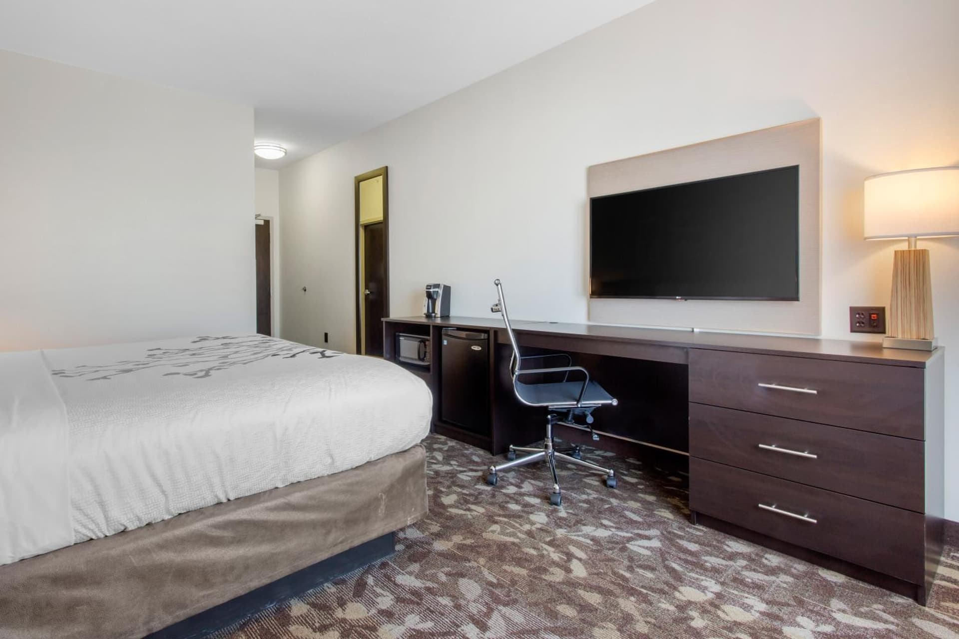 Sleep Inn & Suites Middletown - Goshen gallery photo in Middletown, NY — image 45