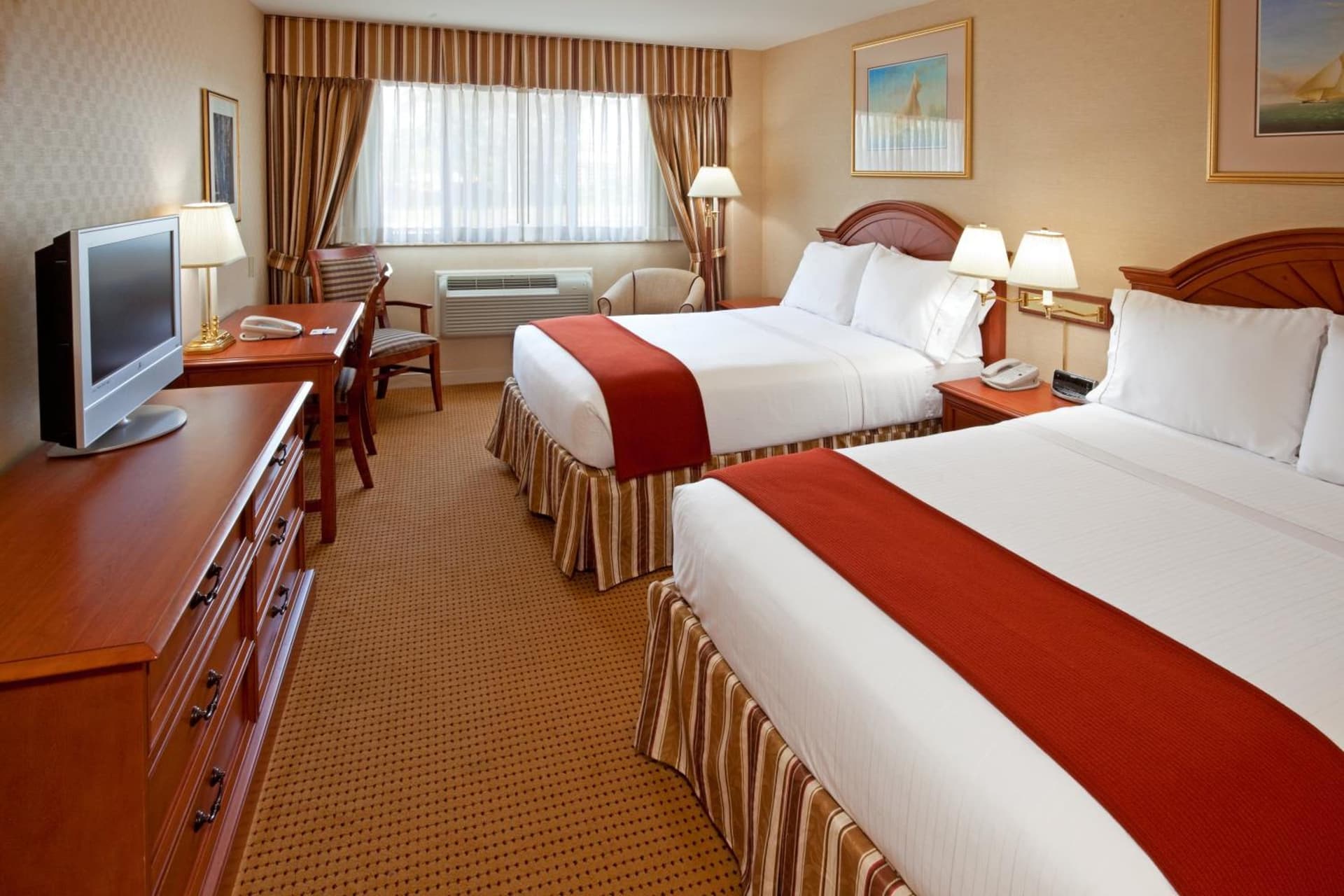 Rockville Centre Hotel - JFK Airport property views in Lynbrook, NY — gallery photo 3