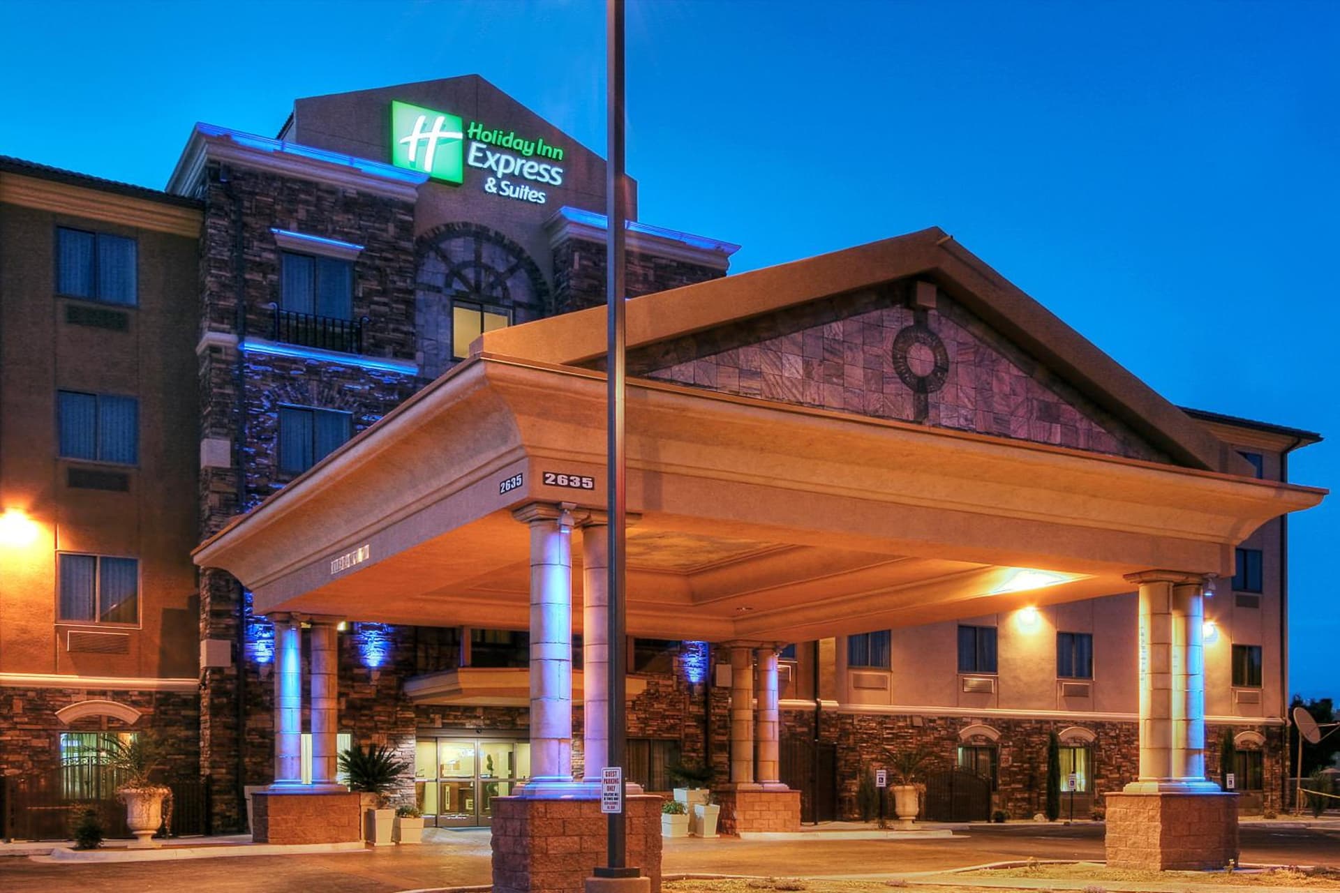Holiday Inn Express Hotel & Suites Las Cruces by IHG gallery photo in Las Cruces, NM — image 21