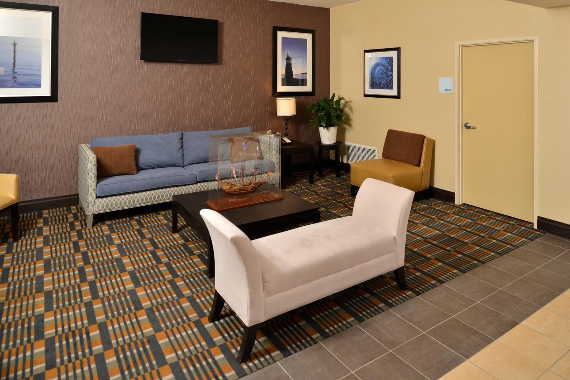 Holiday Inn Express & Suites Peekskill-Lower Hudson Valley by IHG gallery photo in Peekskill, NY — image 36