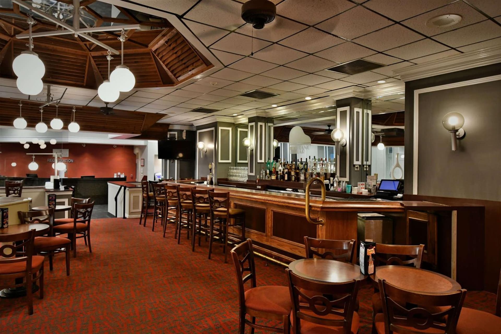 Ramada by Wyndham Jacksonville Hotel & Conference Center gallery photo in Jacksonville, FL — image 6