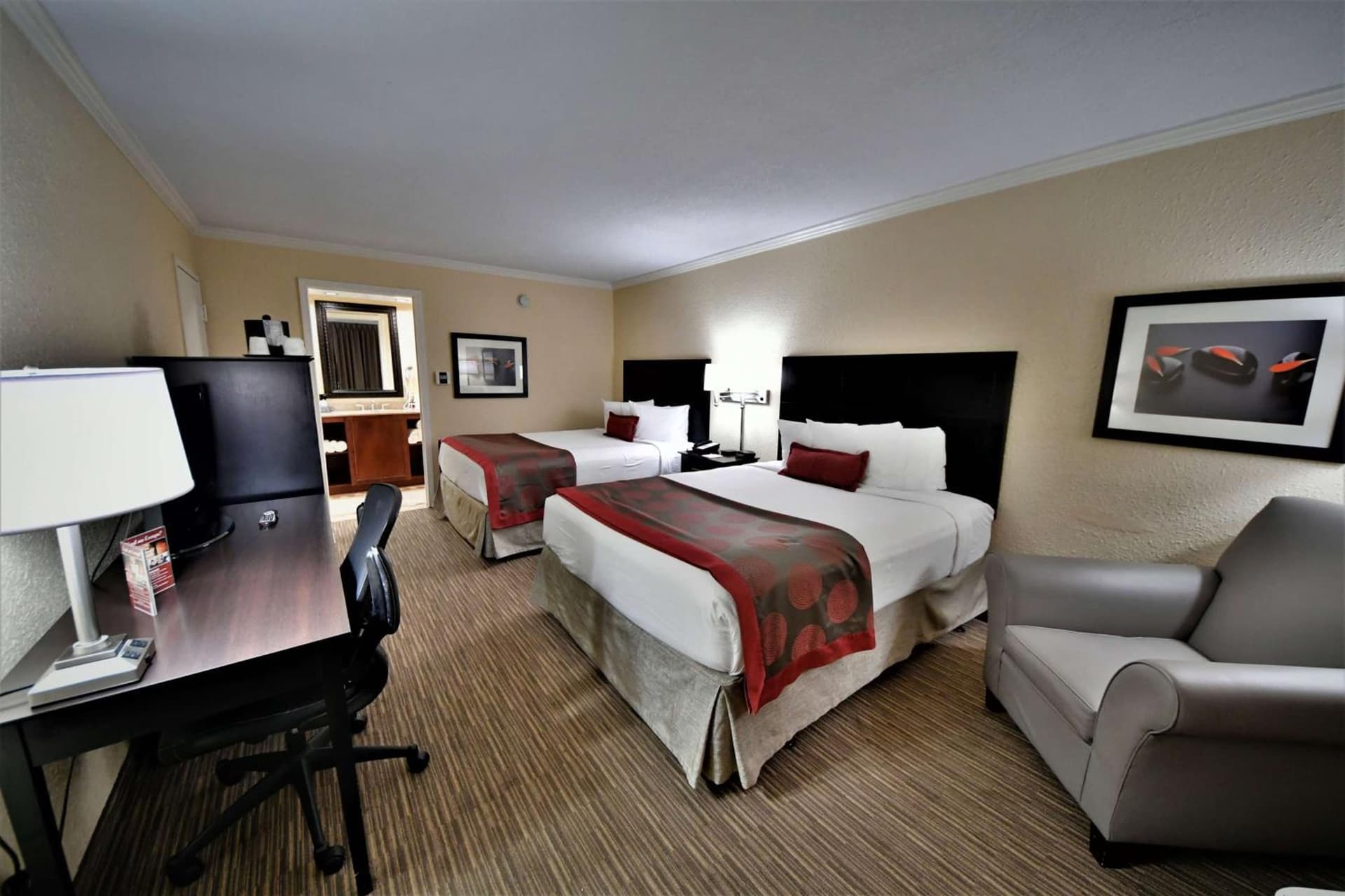 Ramada by Wyndham Jacksonville Hotel & Conference Center gallery photo in Jacksonville, FL — image 27