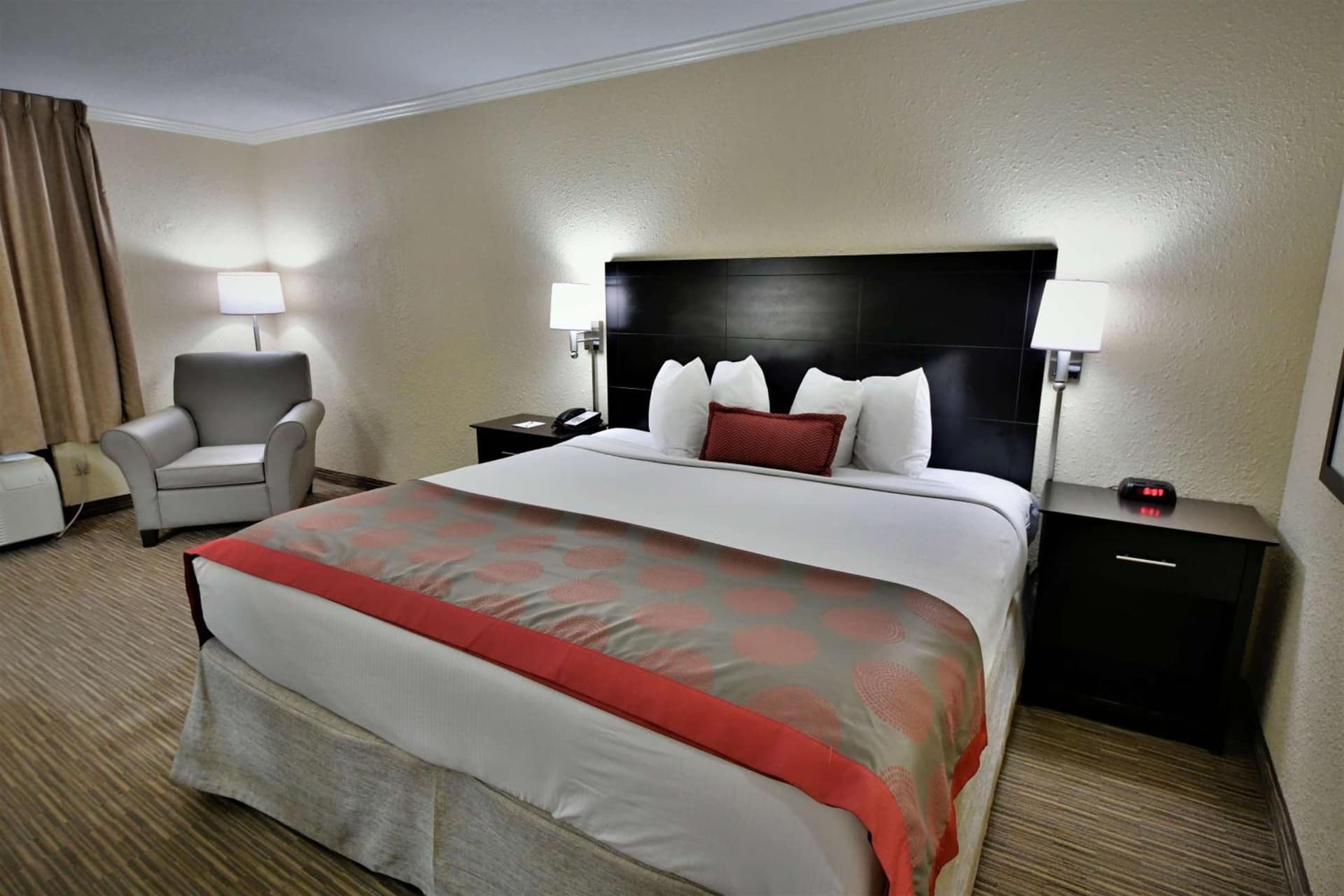 Ramada by Wyndham Jacksonville Hotel & Conference Center gallery photo in Jacksonville, FL — image 21