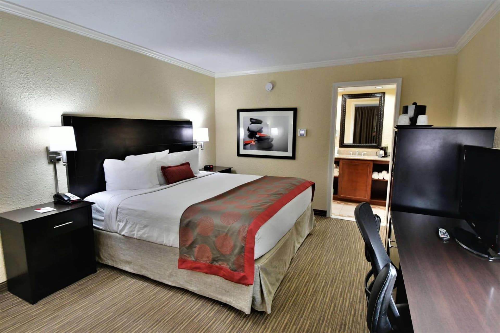 Ramada by Wyndham Jacksonville Hotel & Conference Center gallery photo in Jacksonville, FL — image 39