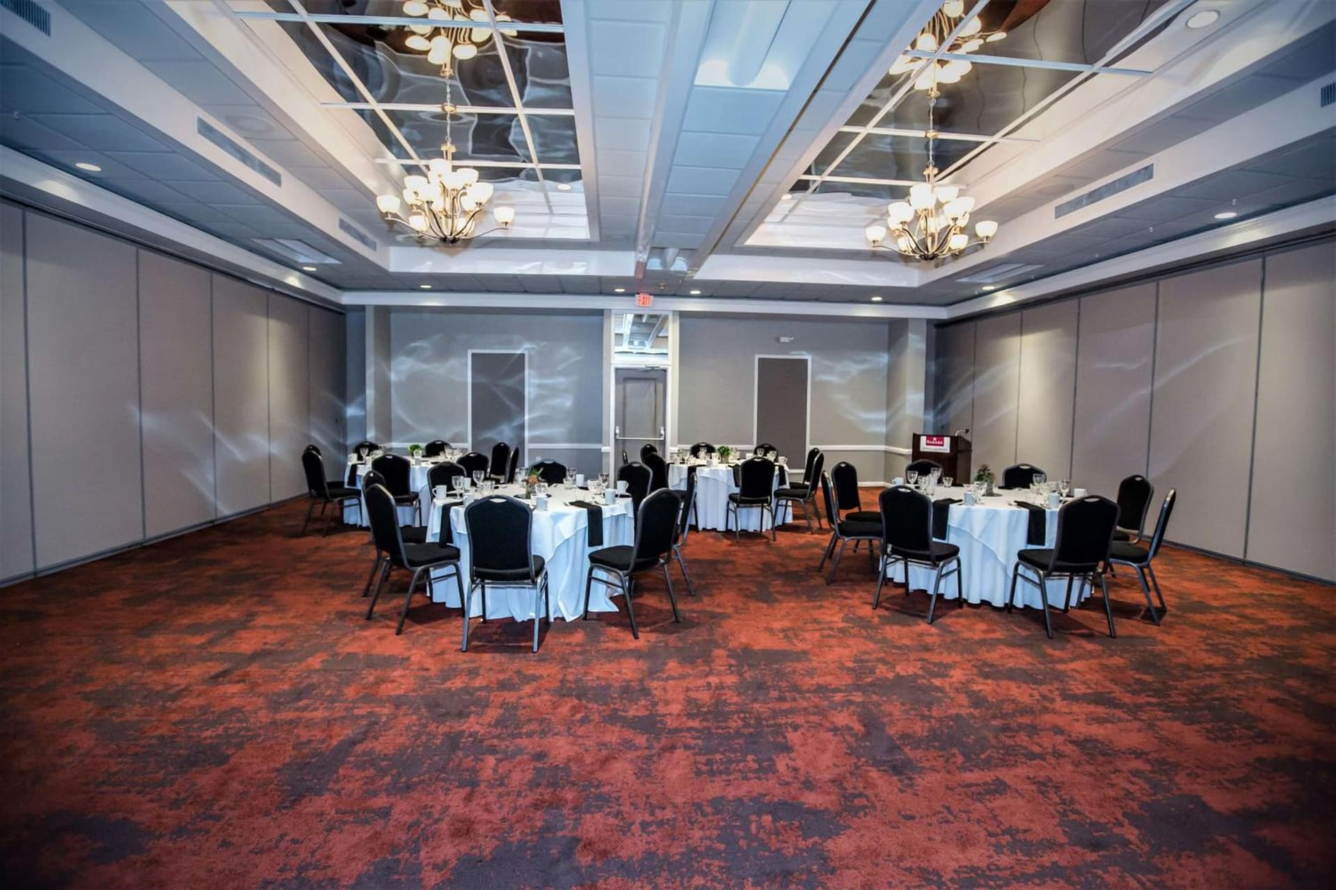 Ramada by Wyndham Jacksonville Hotel & Conference Center gallery photo in Jacksonville, FL — image 43