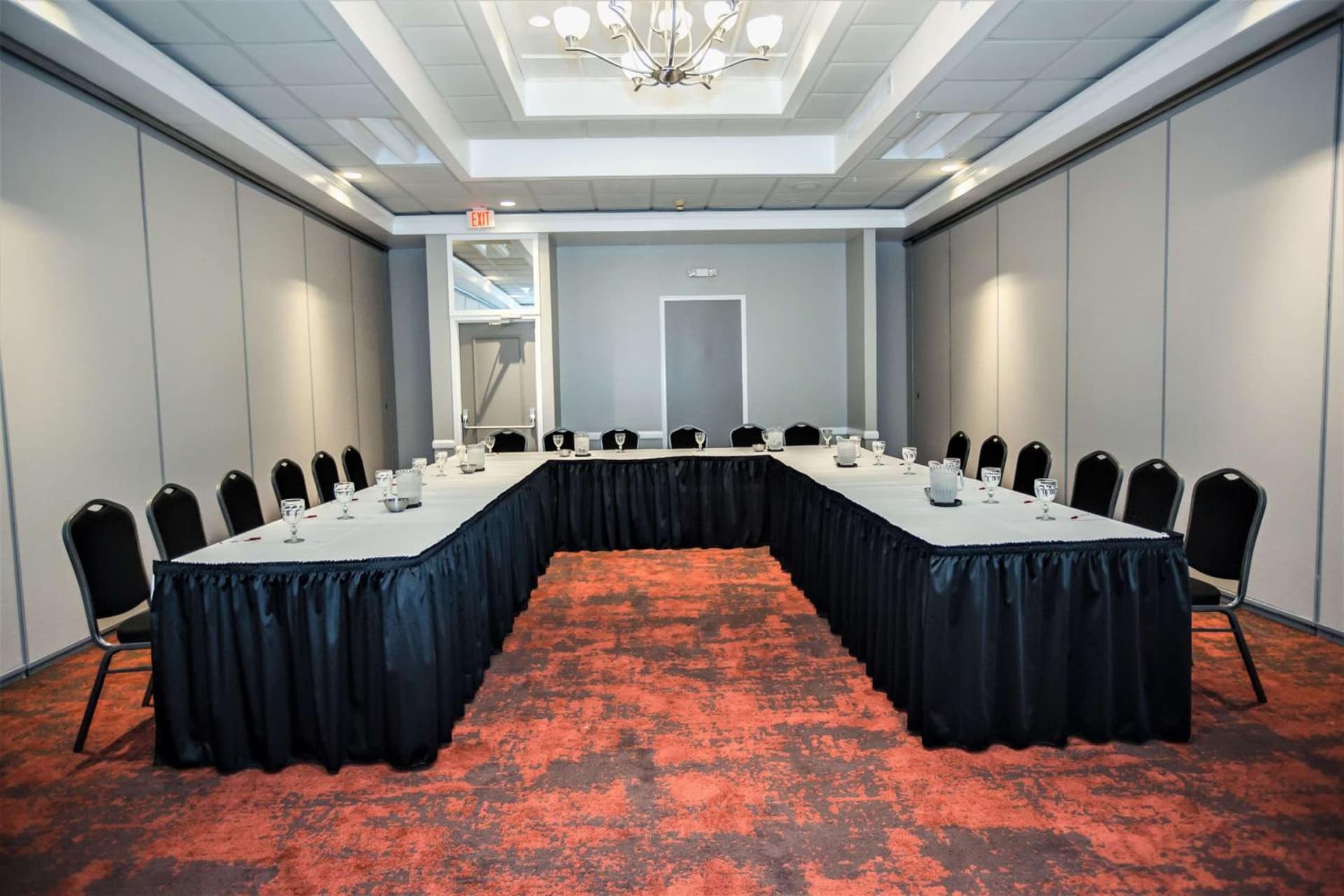 Ramada by Wyndham Jacksonville Hotel & Conference Center gallery photo in Jacksonville, FL — image 93